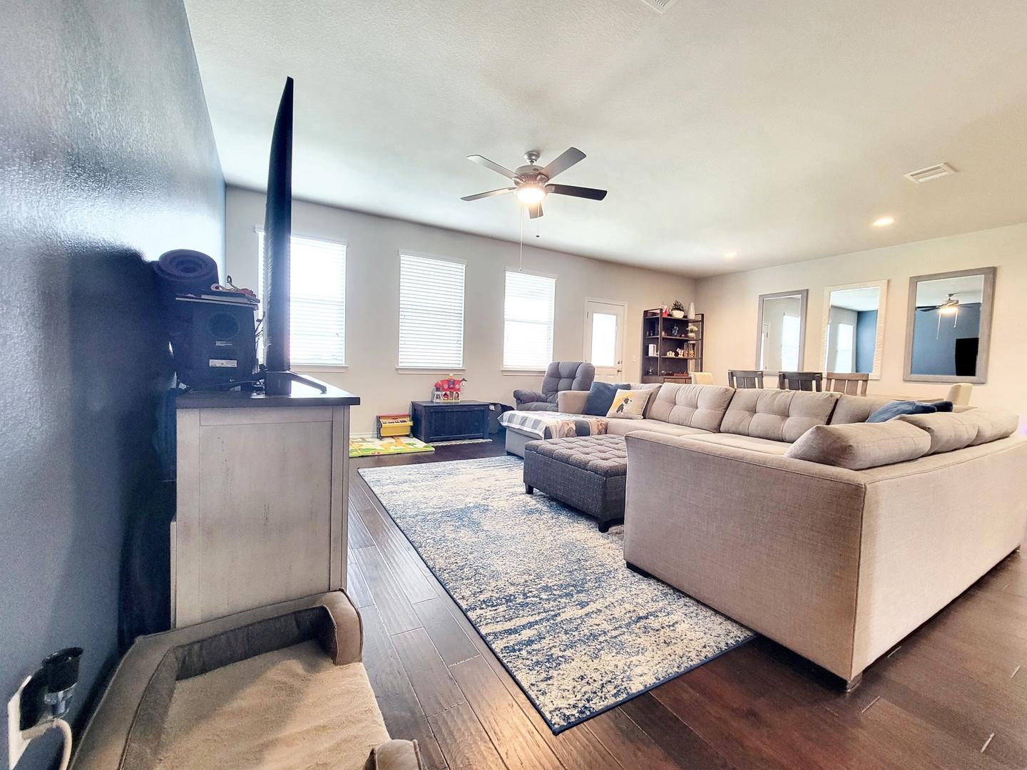 3720 Soft Shore Ln, Pflugerville, TX 78660