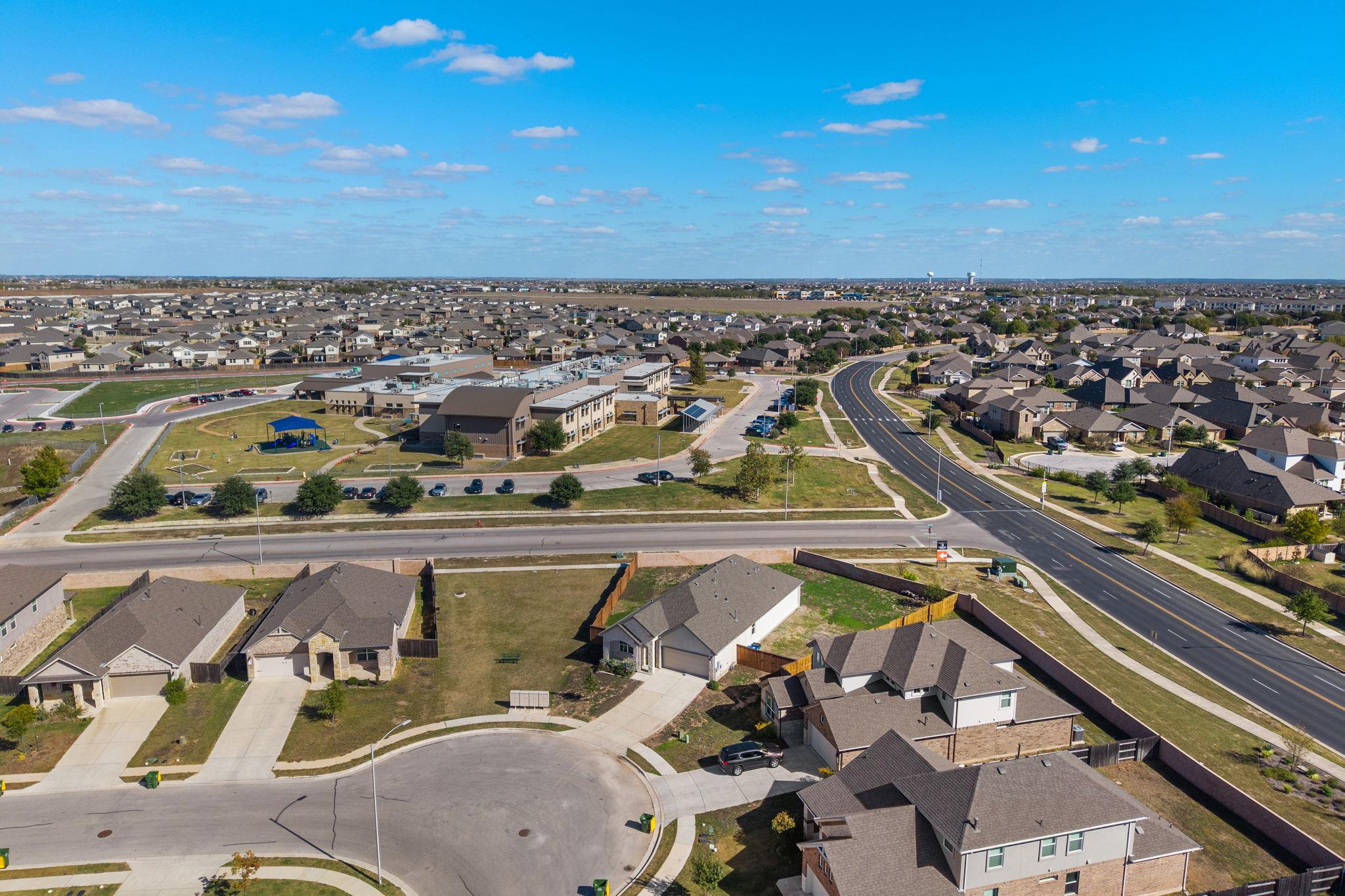 13721 McArthur Dr, Manor, TX 78653