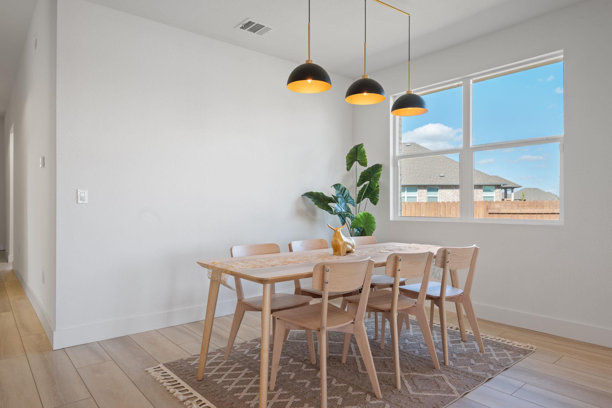 13721 McArthur Dr, Manor, TX 78653