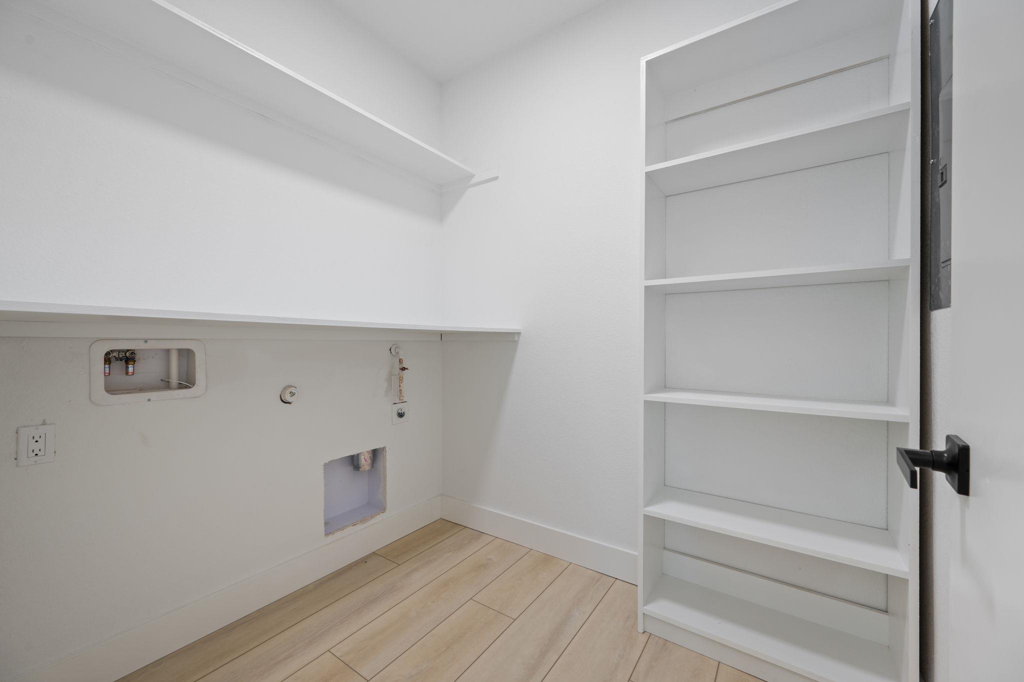 13721 McArthur Dr, Manor, TX 78653