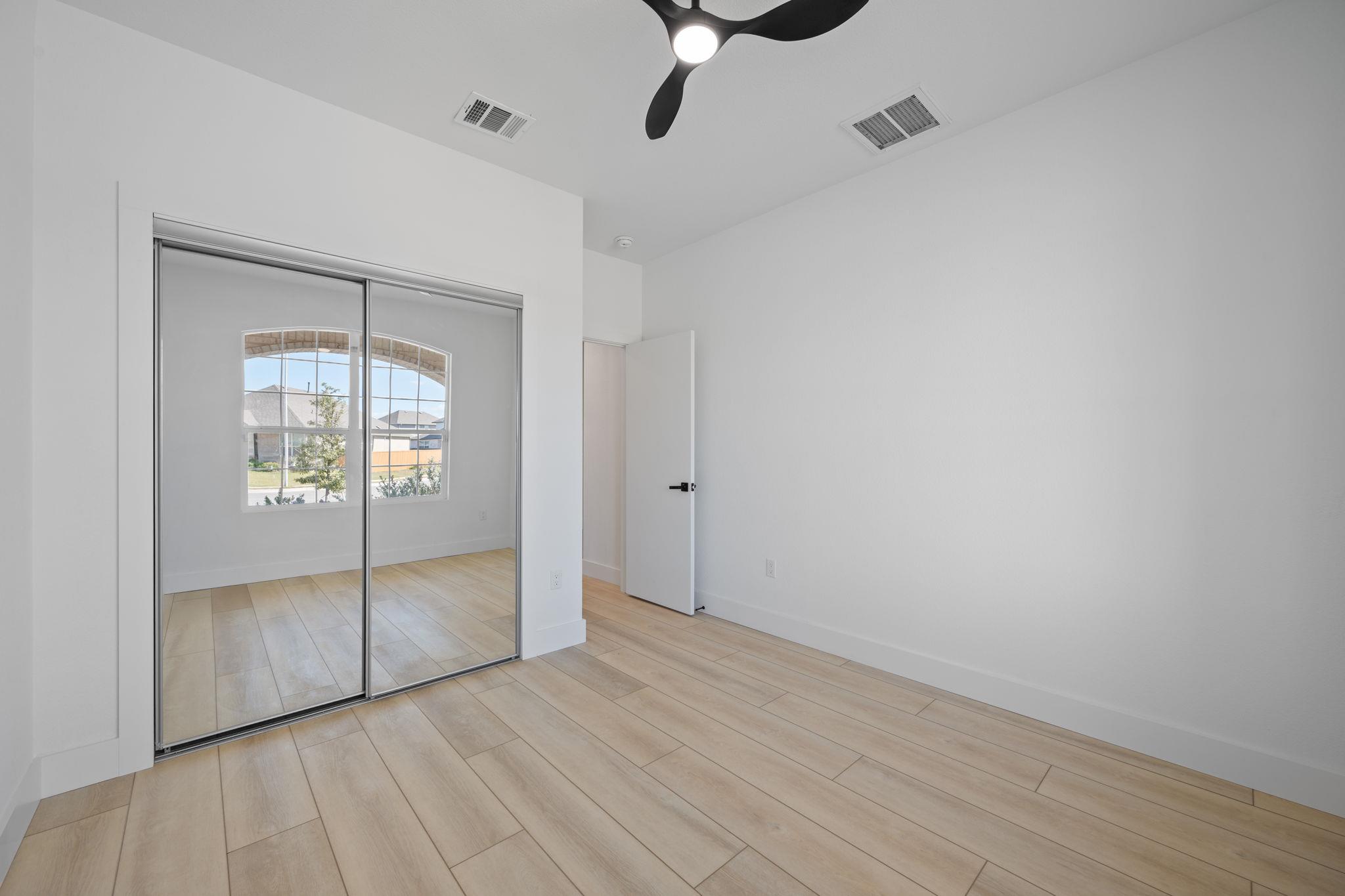 13721 McArthur Dr, Manor, TX 78653