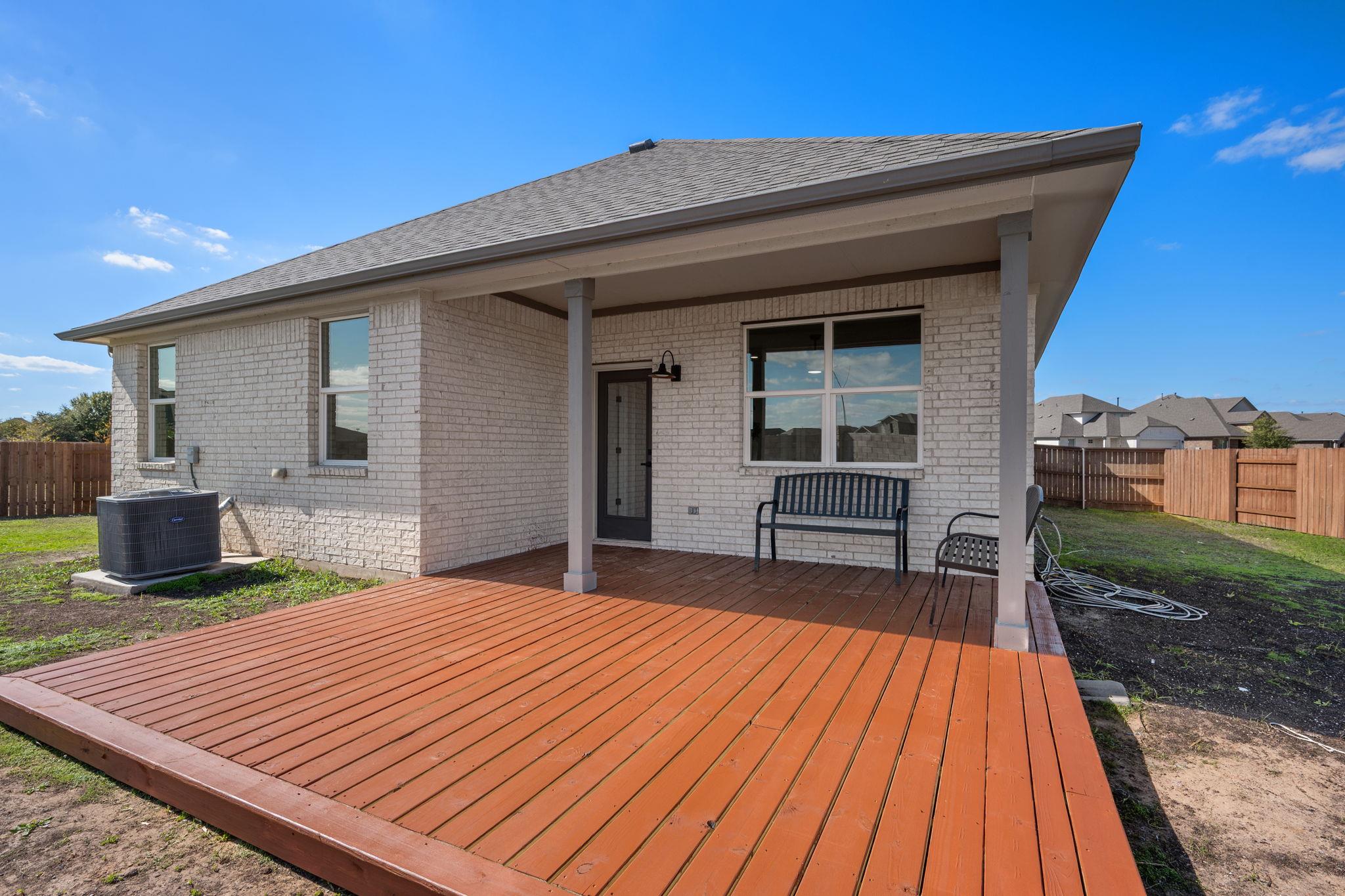 13721 McArthur Dr, Manor, TX 78653