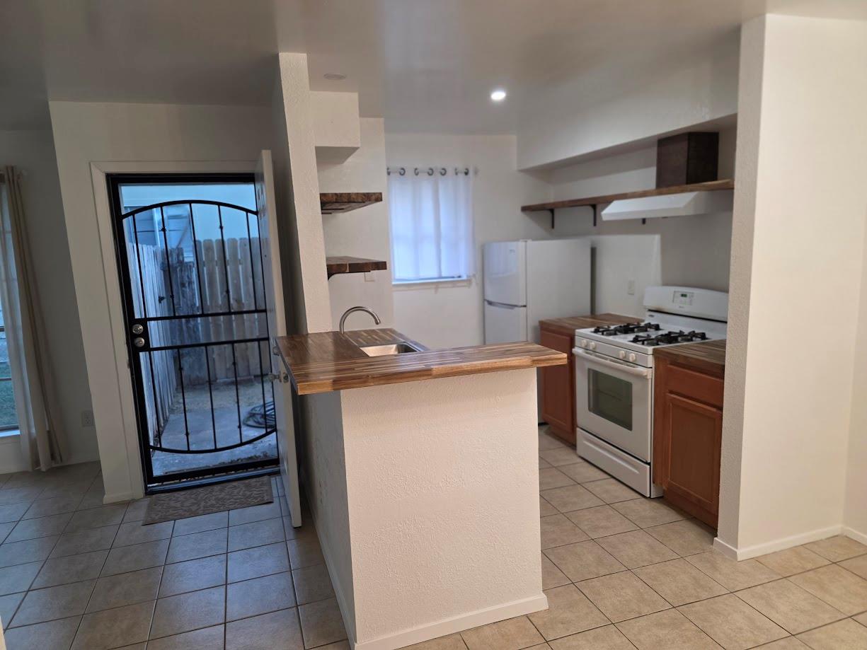 805 Sirocco Dr, Austin, TX 78745