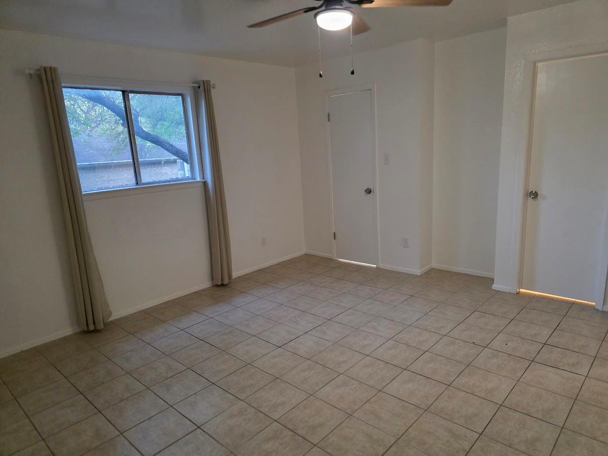 805 Sirocco Dr, Austin, TX 78745