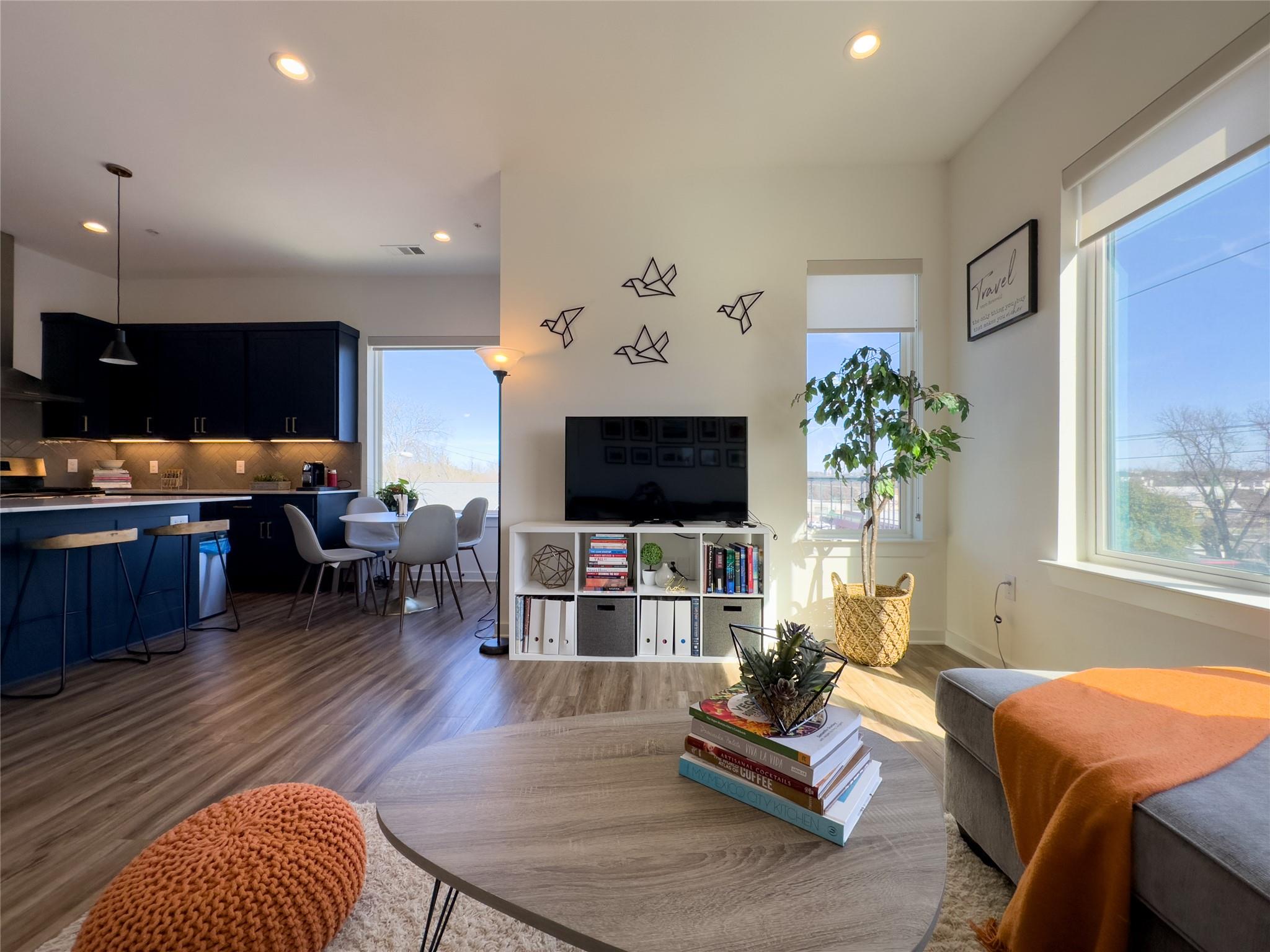 2804 S 1 St # 1301, Austin, TX 78704