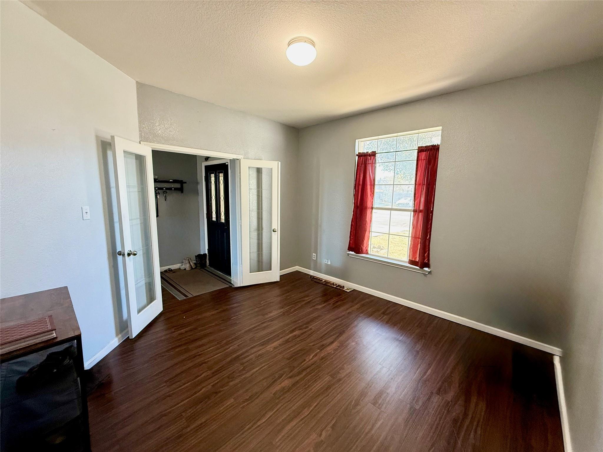 396 Feathergrass Dr, Buda, TX 78610