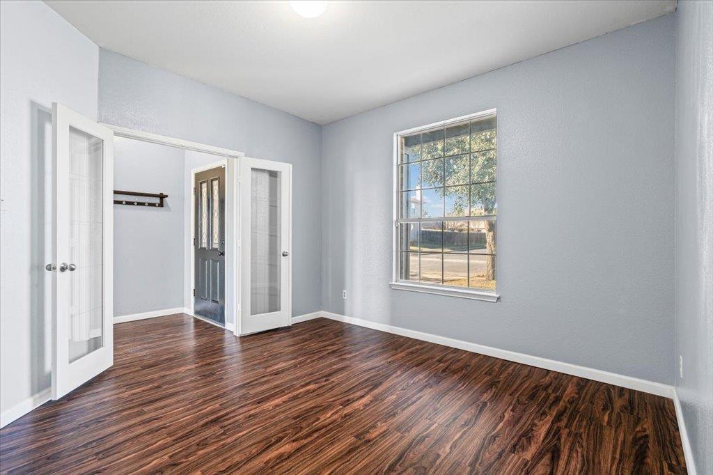 396 Feathergrass Dr, Buda, TX 78610