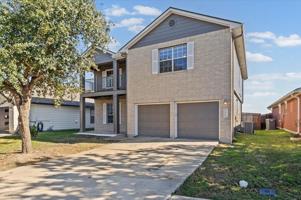 396 Feathergrass Dr, Buda, TX 78610