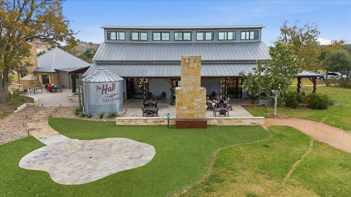 404 Climbing Rock Loop, Dripping Springs, TX 78620