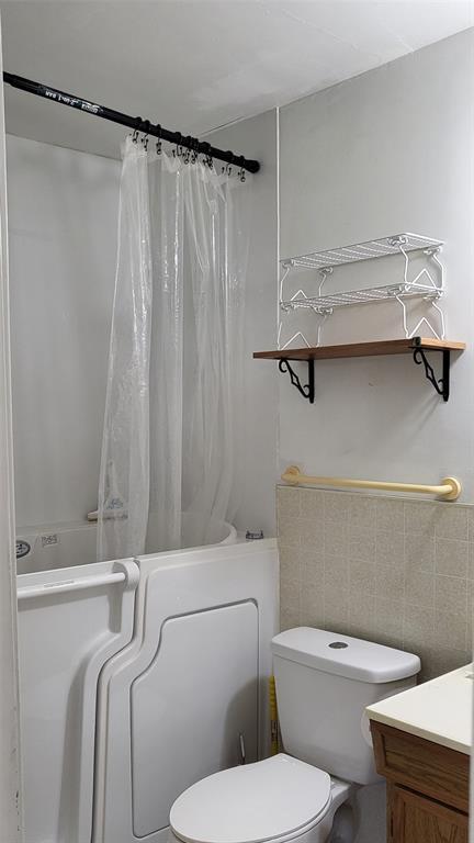 25208 Old Ferry Rd, Spicewood, TX 78669