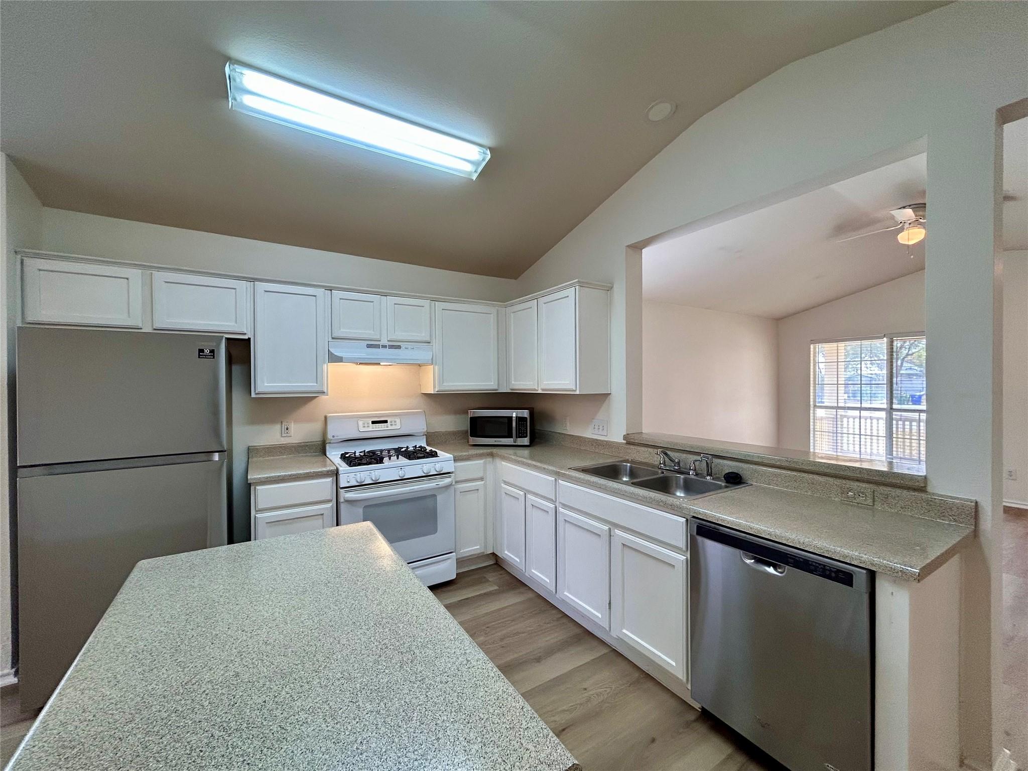 1016 Catalpa St, Austin, TX 78702