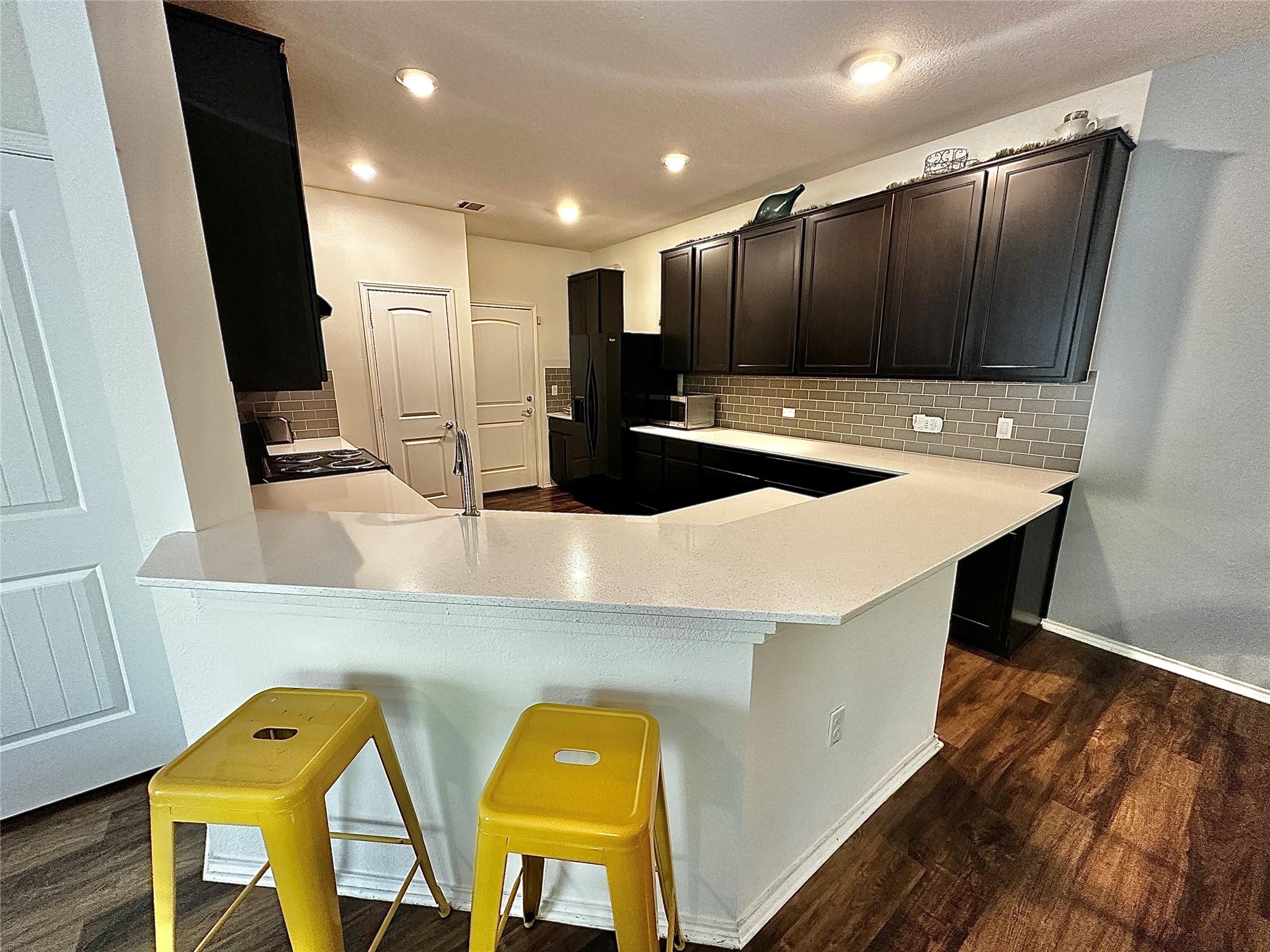 7611 Uray Dr, Austin, TX 78724