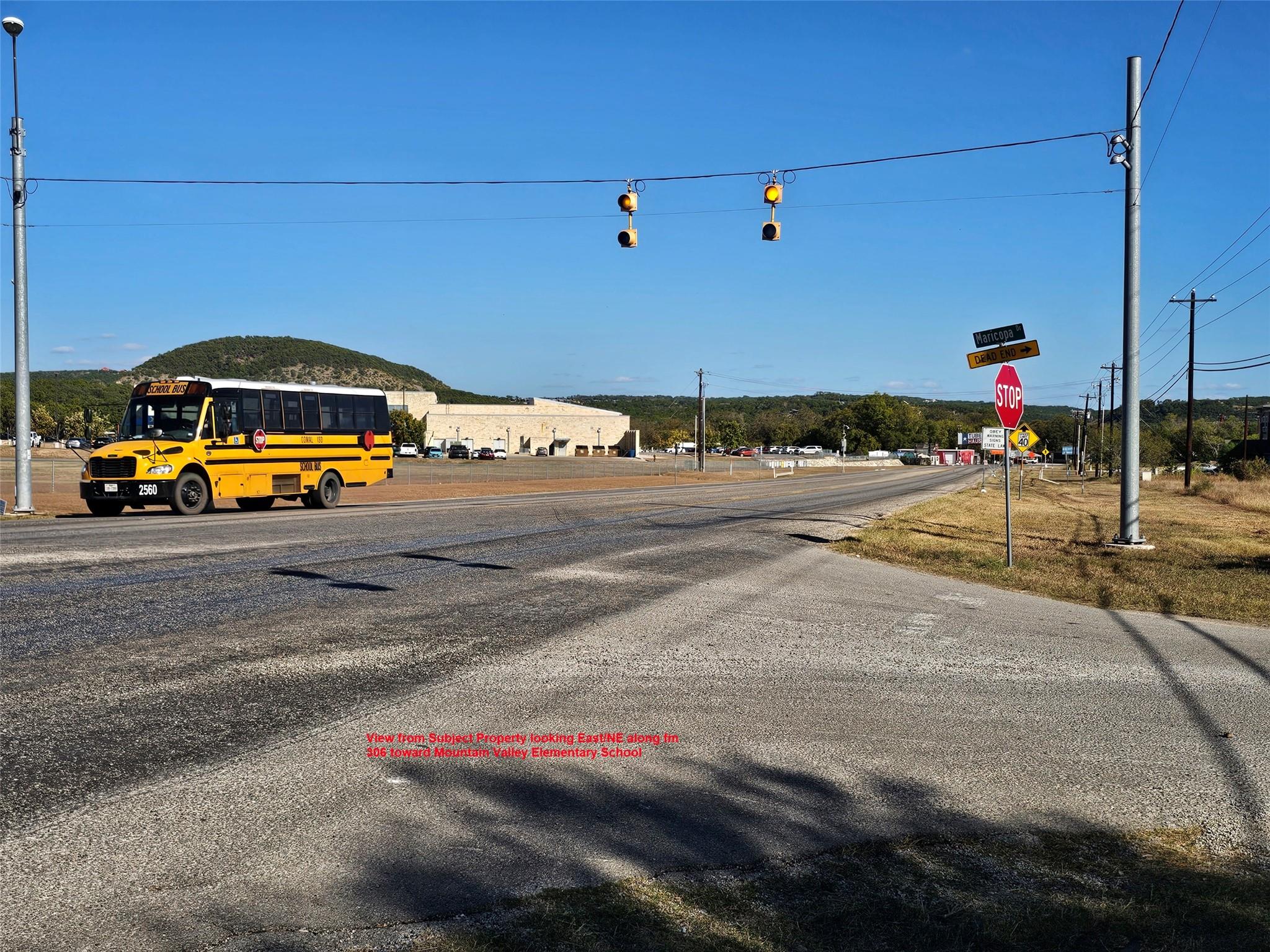 110 Maricopa Dr, Canyon Lake, TX 78133