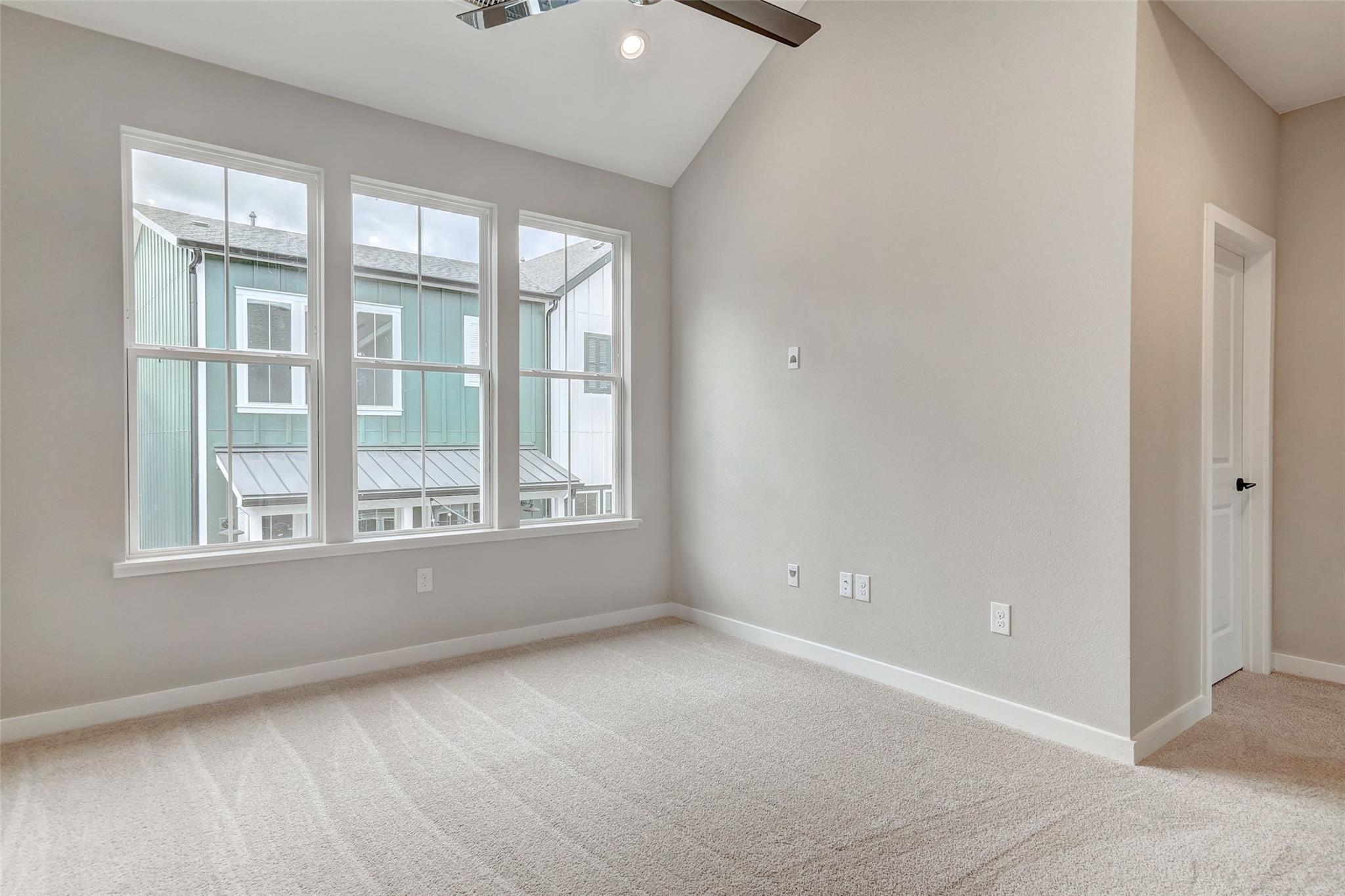 3809 Valley View Rd # 13, Austin, TX 78704