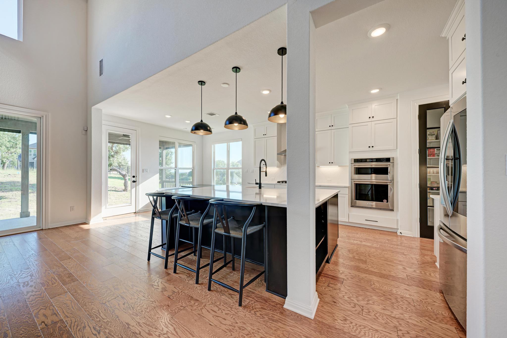 156 Verdejo Dr, Dripping Springs, TX 78620