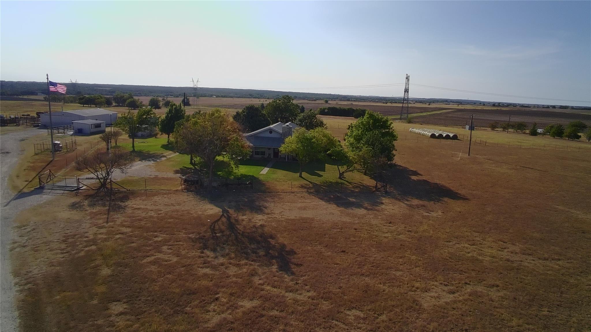 1375 CR 320, Granger, TX 76530