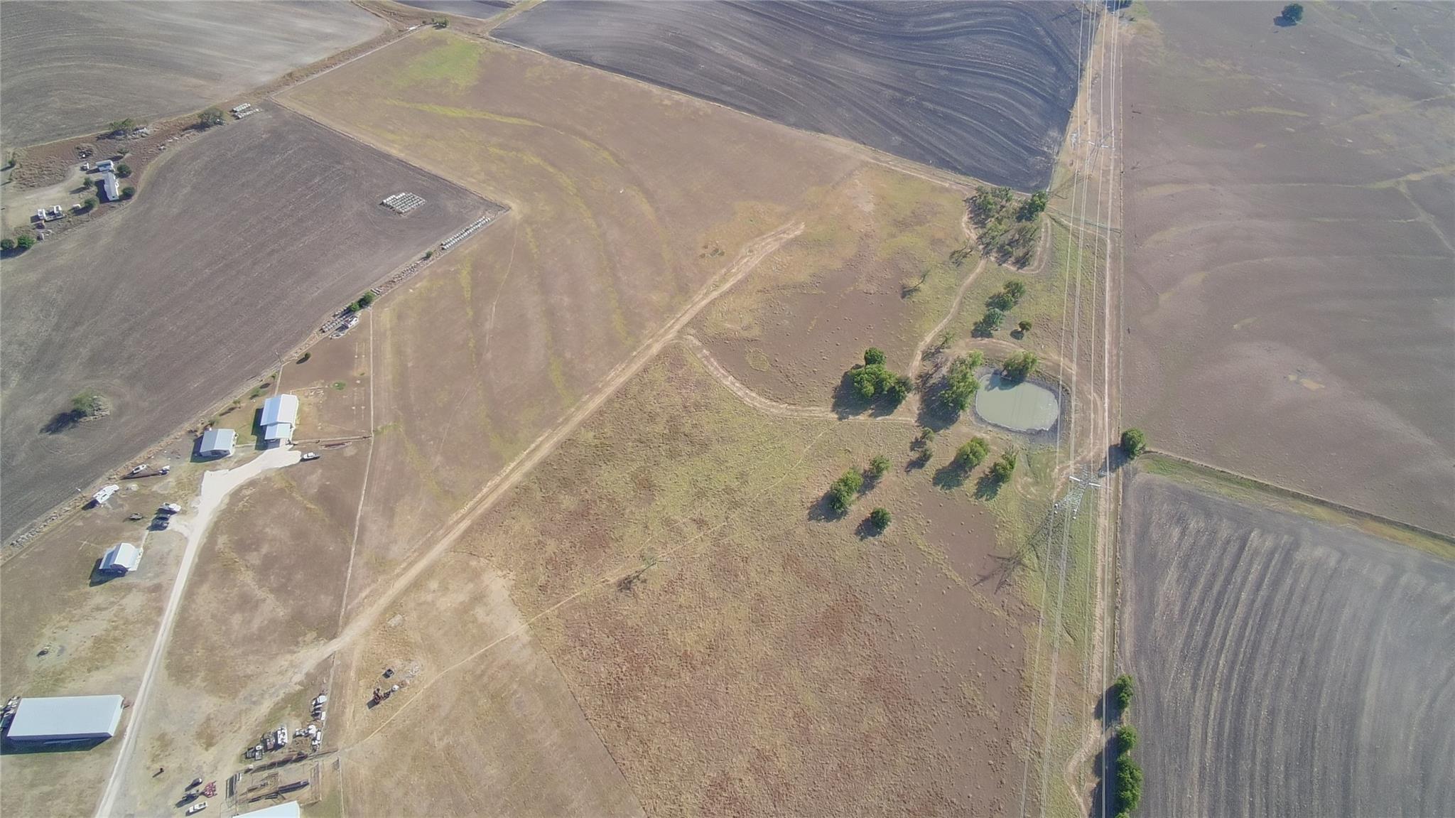 1375 CR 320, Granger, TX 76530