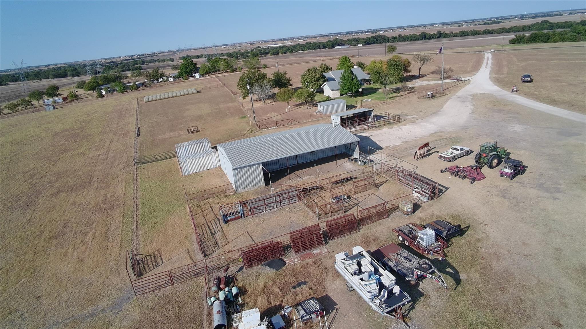1375 CR 320, Granger, TX 76530