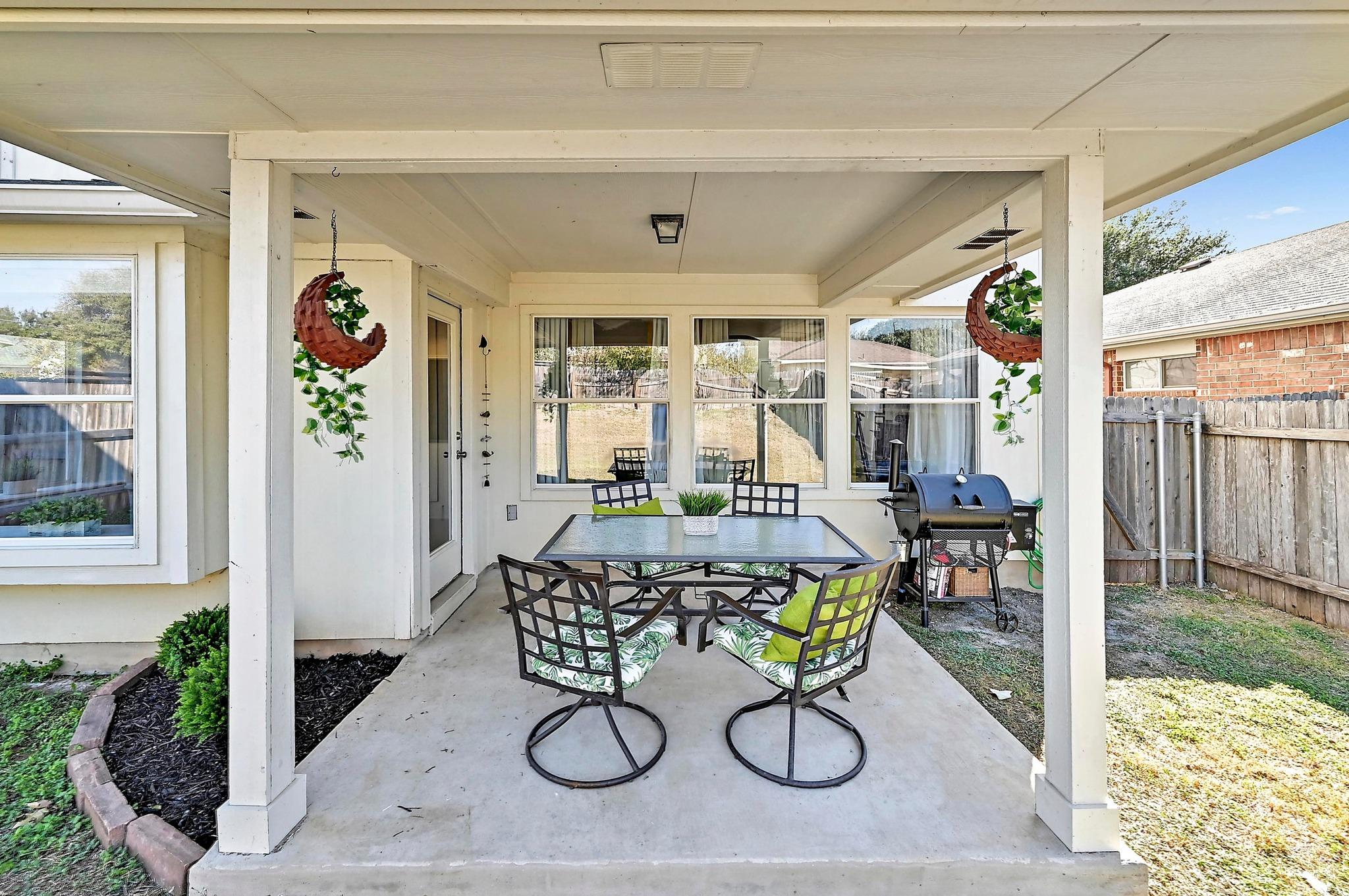 12816 White House St, Manor, TX 78653