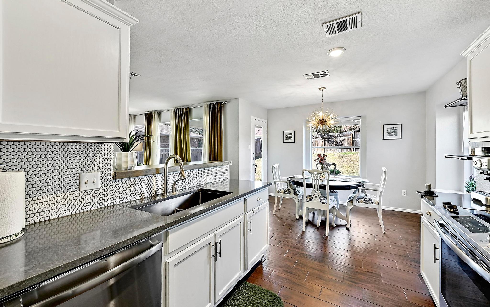 12816 White House St, Manor, TX 78653