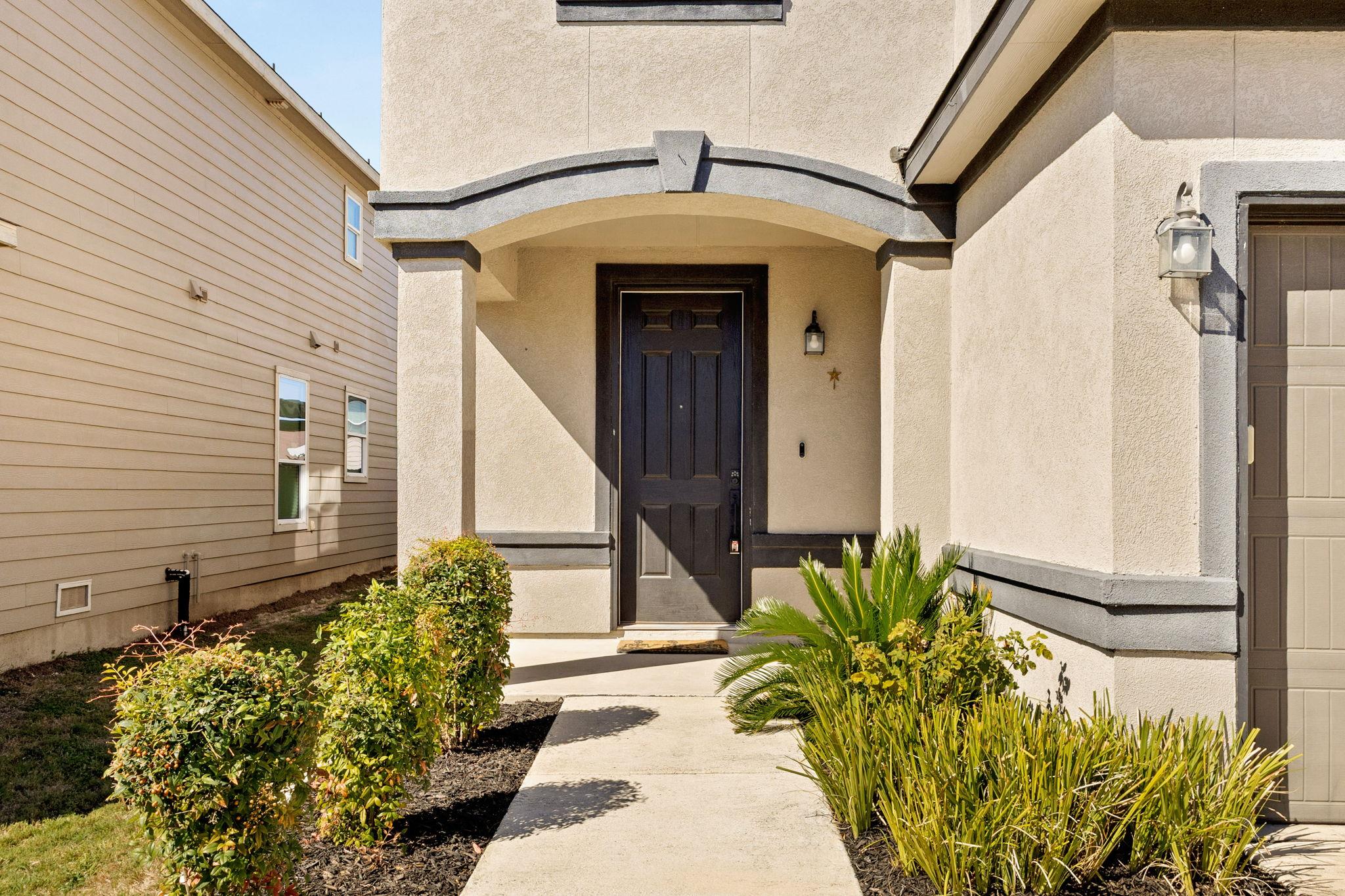 2003 Shire Meadows, New Braunfels, TX 78130