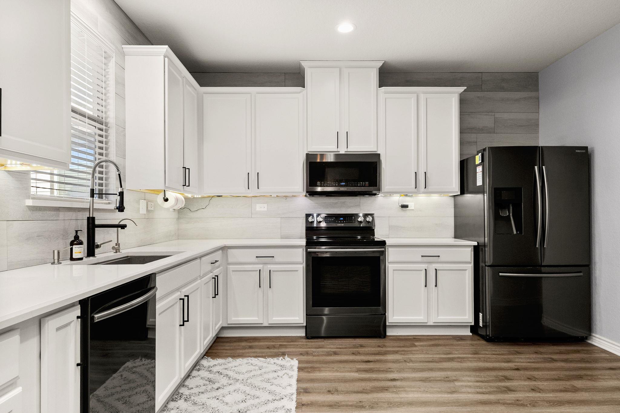 2003 Shire Meadows, New Braunfels, TX 78130