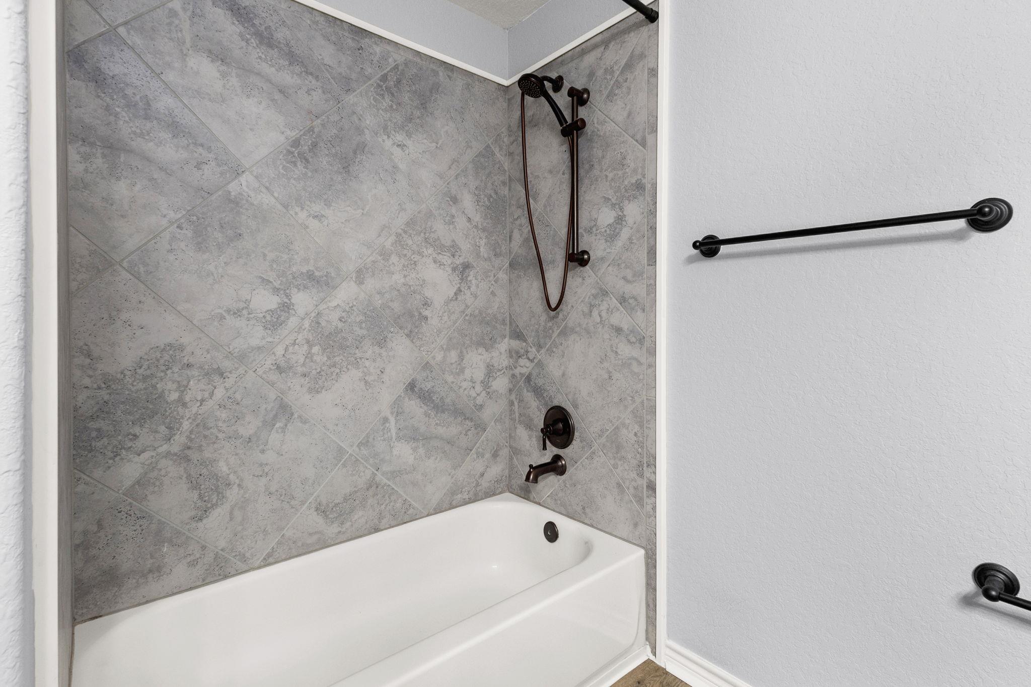 2003 Shire Meadows, New Braunfels, TX 78130