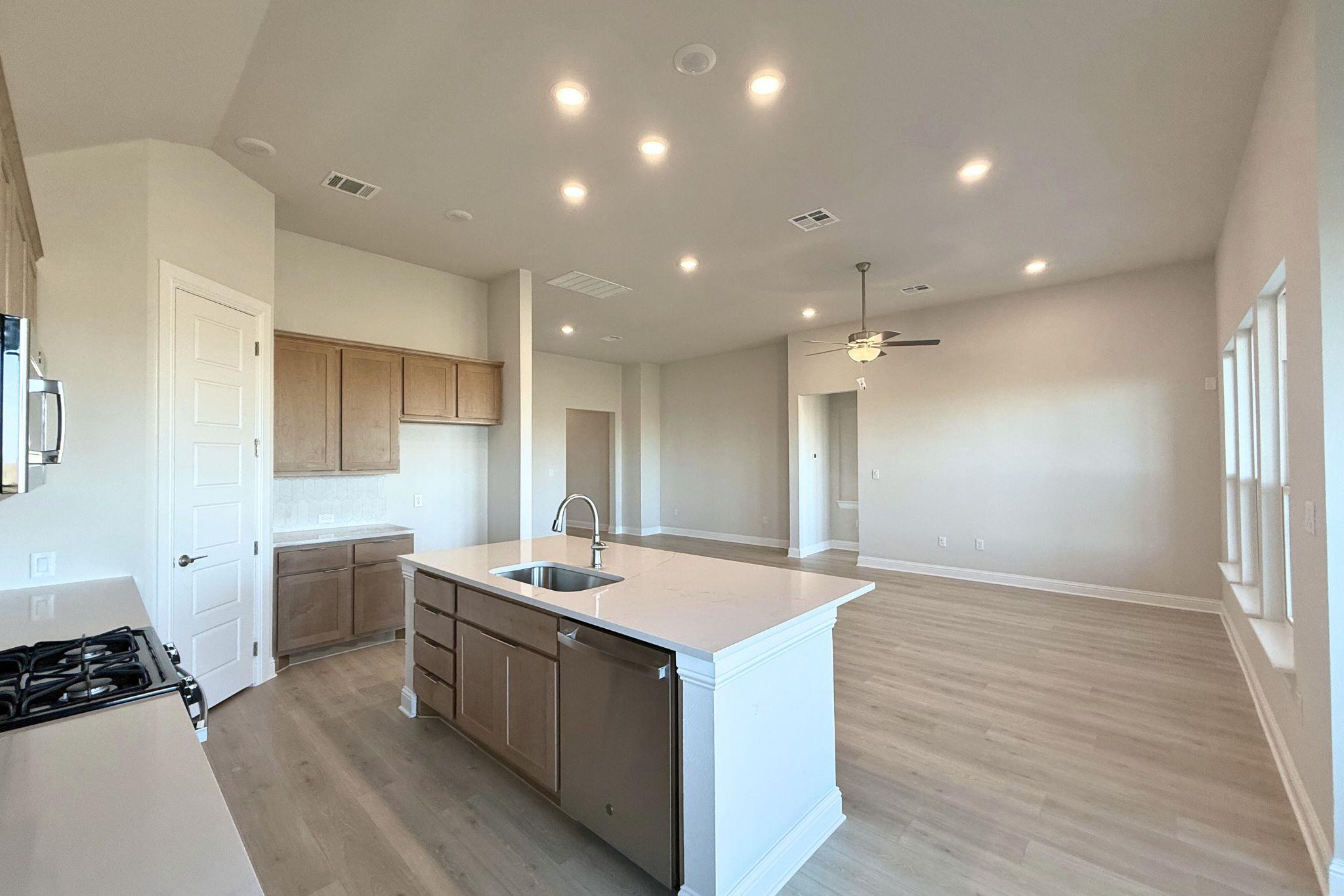 19705 Lucky Outlaw Ln, Pflugerville, TX 78660