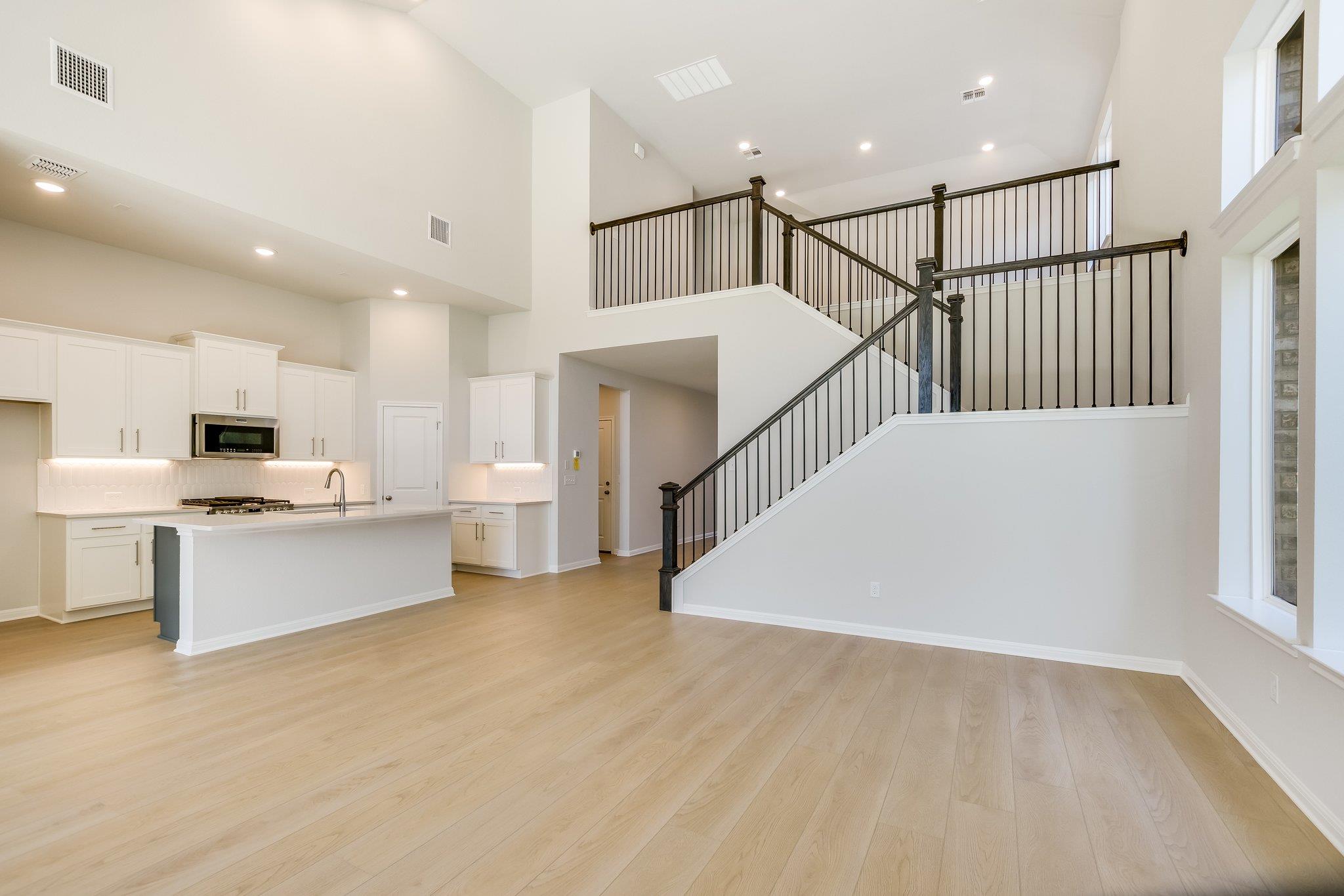 237 Smithsonian Ln, Kyle, TX 78640