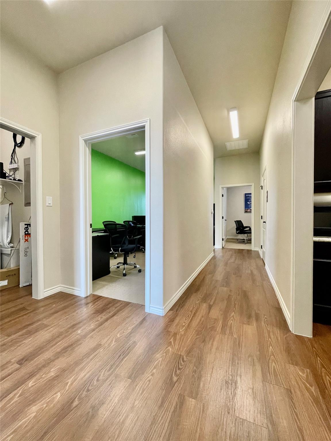 1913 Dutton Dr # 305, San Marcos, TX 78666