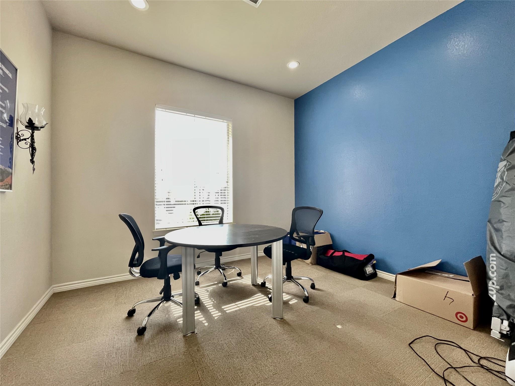 1913 Dutton Dr # 305, San Marcos, TX 78666