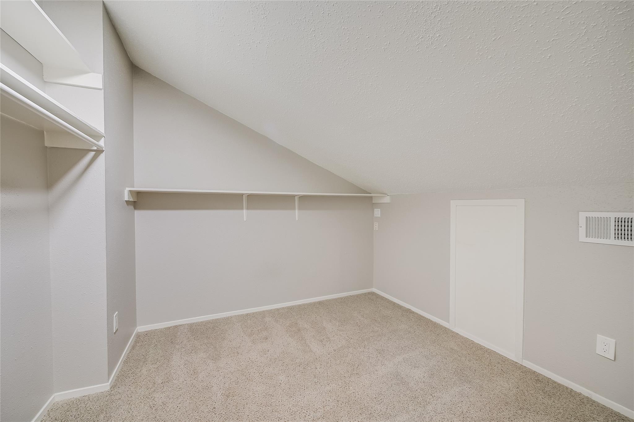 5913 Little Creek Trl, Austin, TX 78744