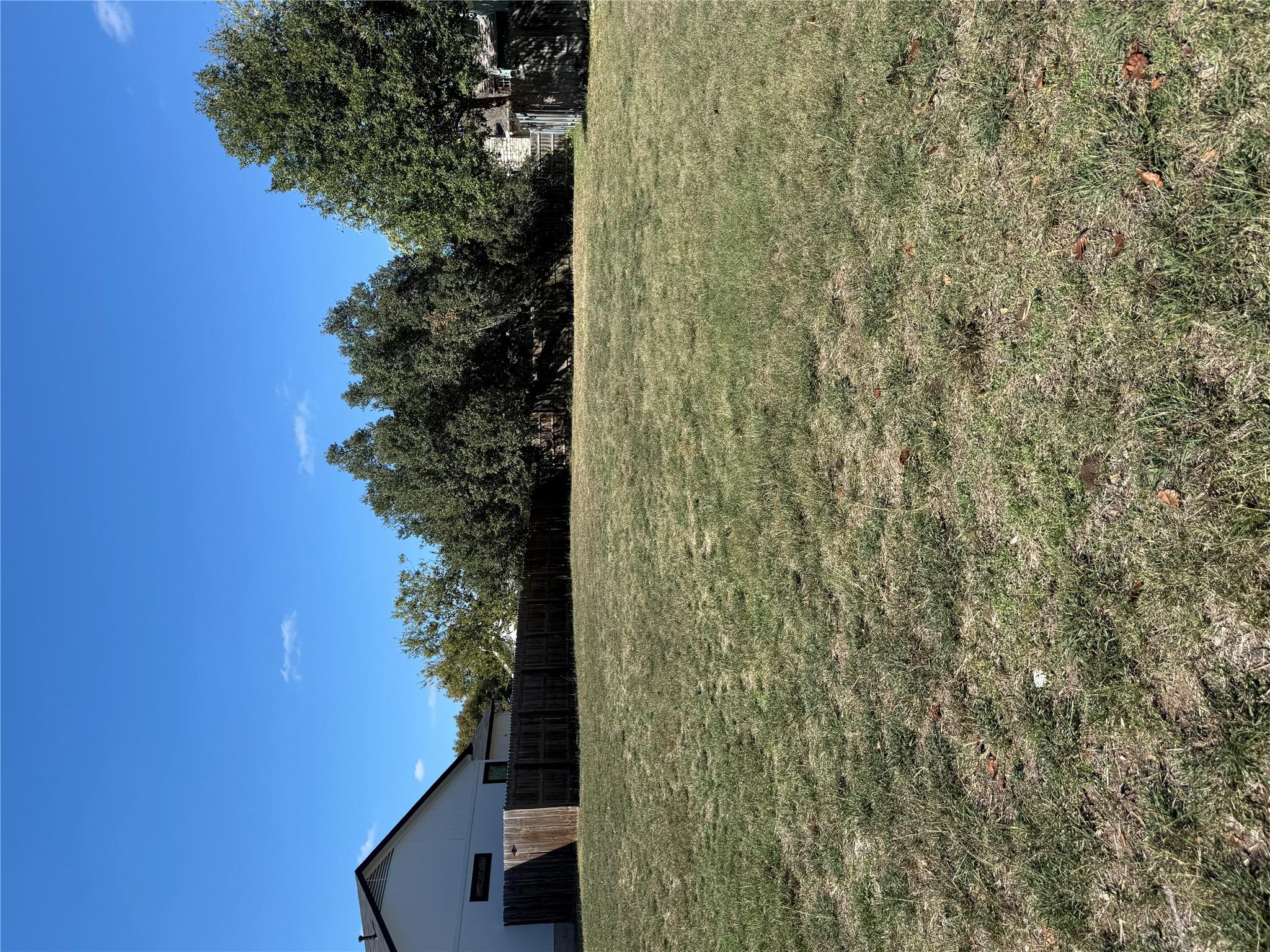 2804 S Walker Dr, Leander, TX 78641