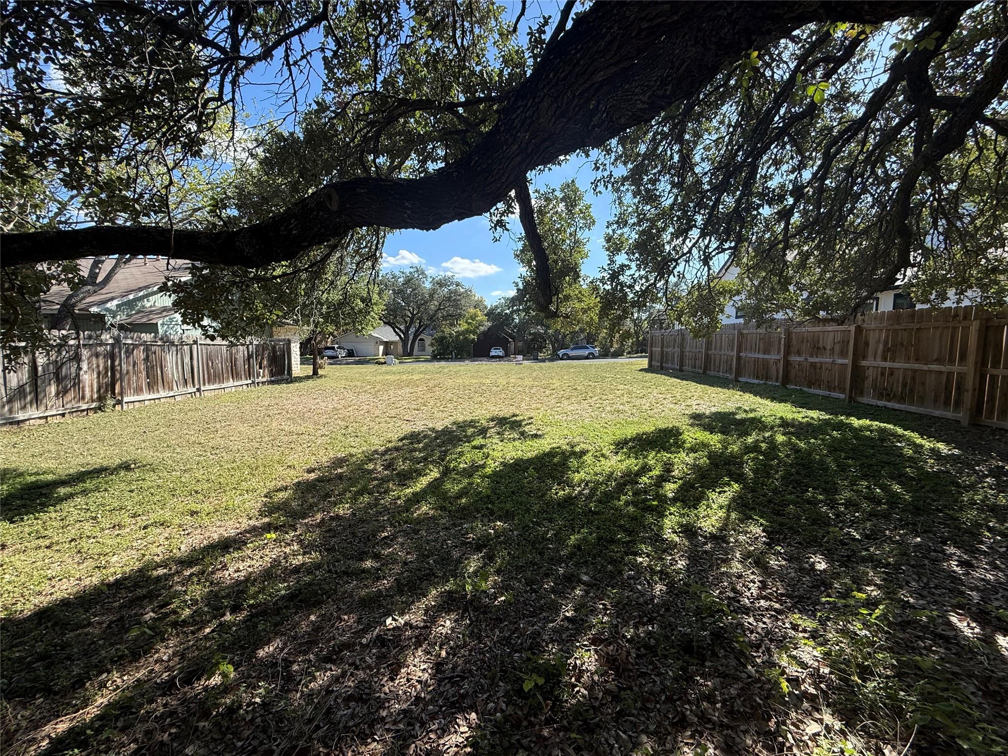 2804 S Walker Dr, Leander, TX 78641