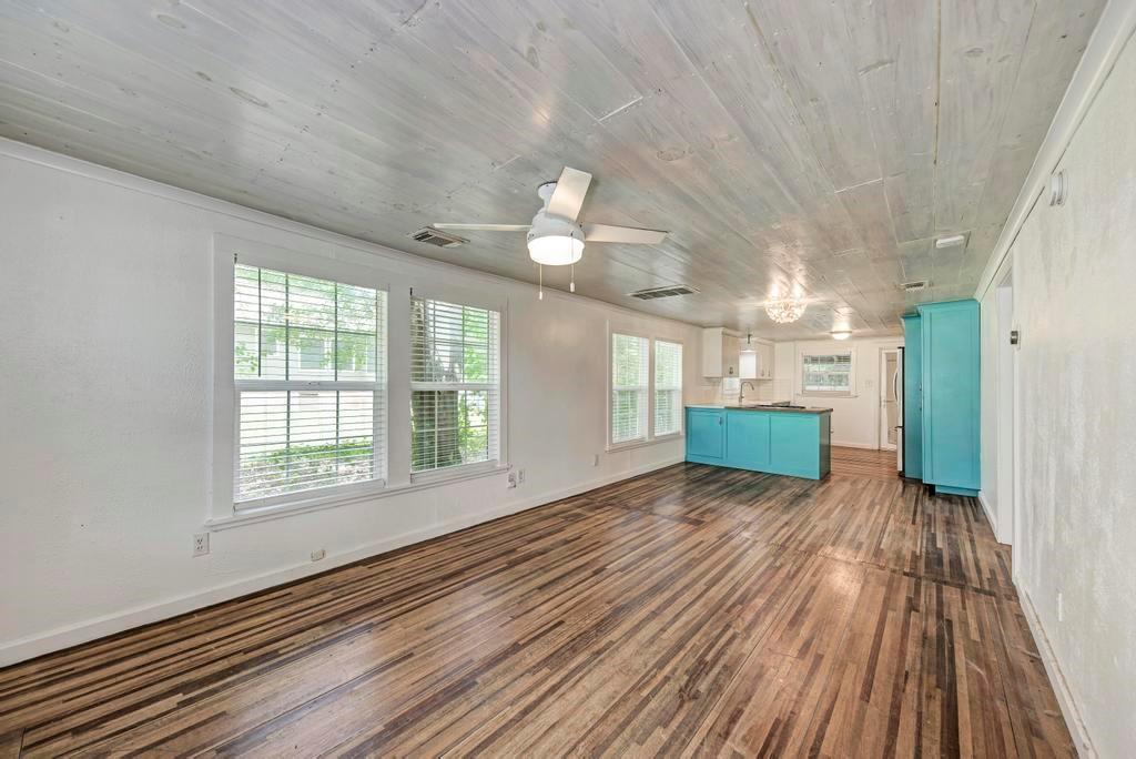 1407 Leona St # A, Austin, TX 78702