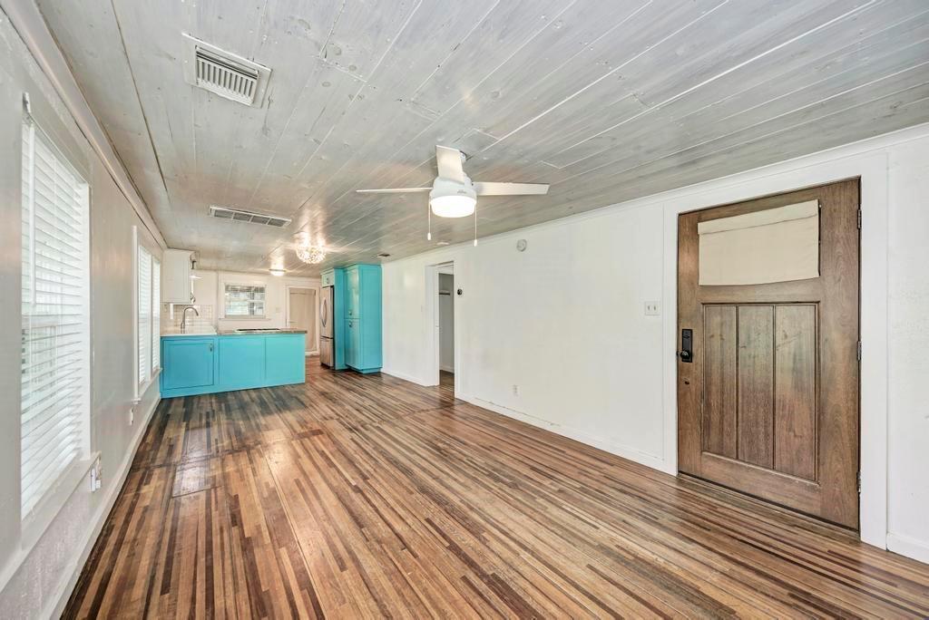 1407 Leona St # A, Austin, TX 78702