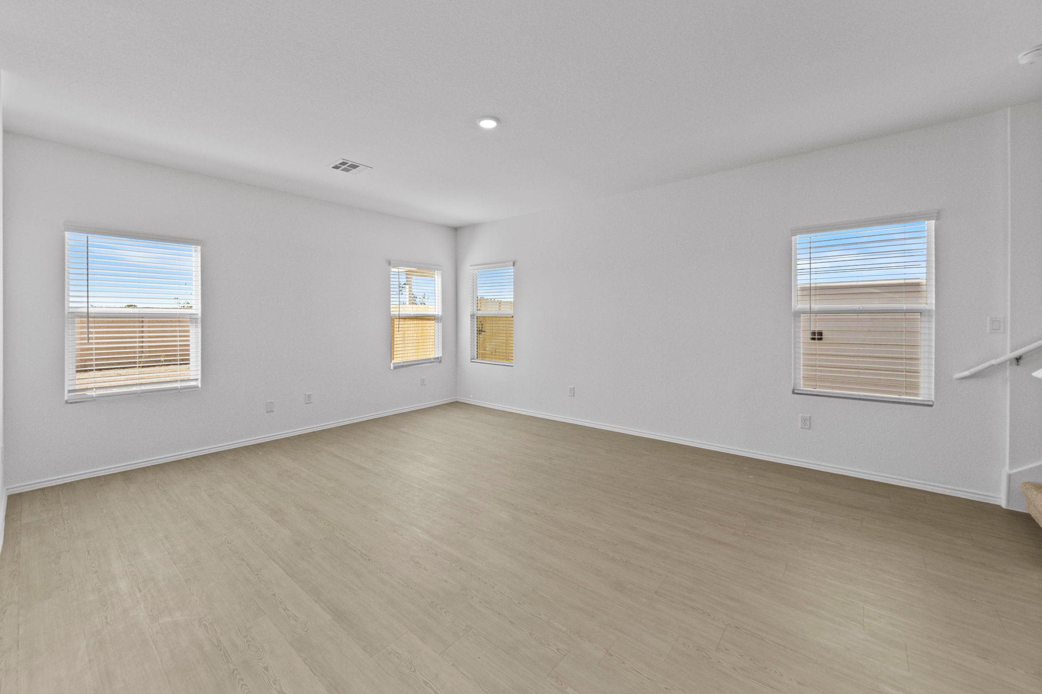 961 Soapstone Pass, Maxwell, TX 78656