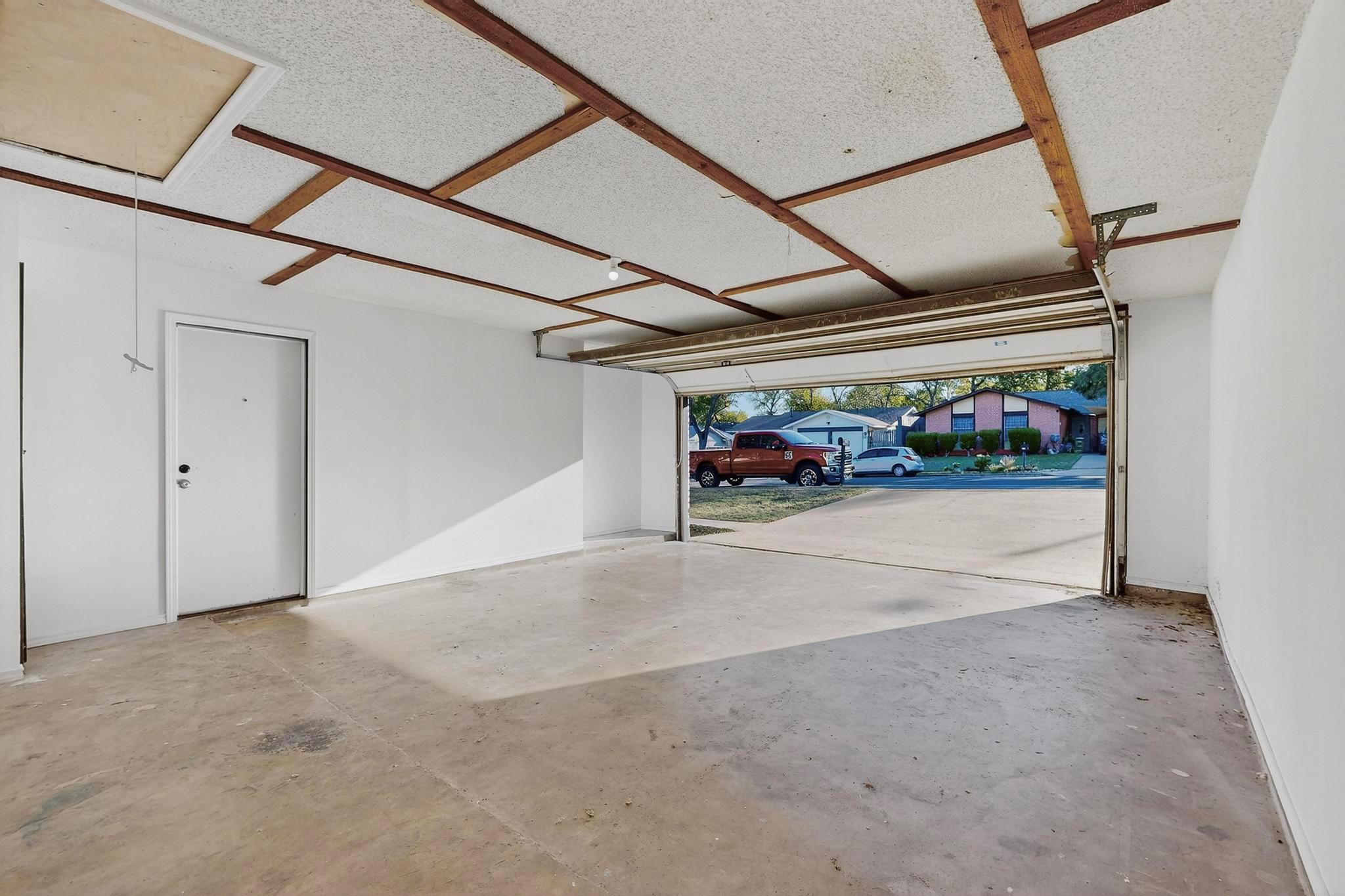 912 Speer Ln, Austin, TX 78745