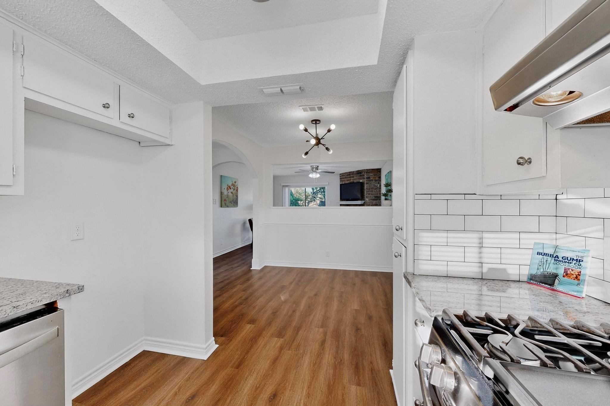 912 Speer Ln, Austin, TX 78745