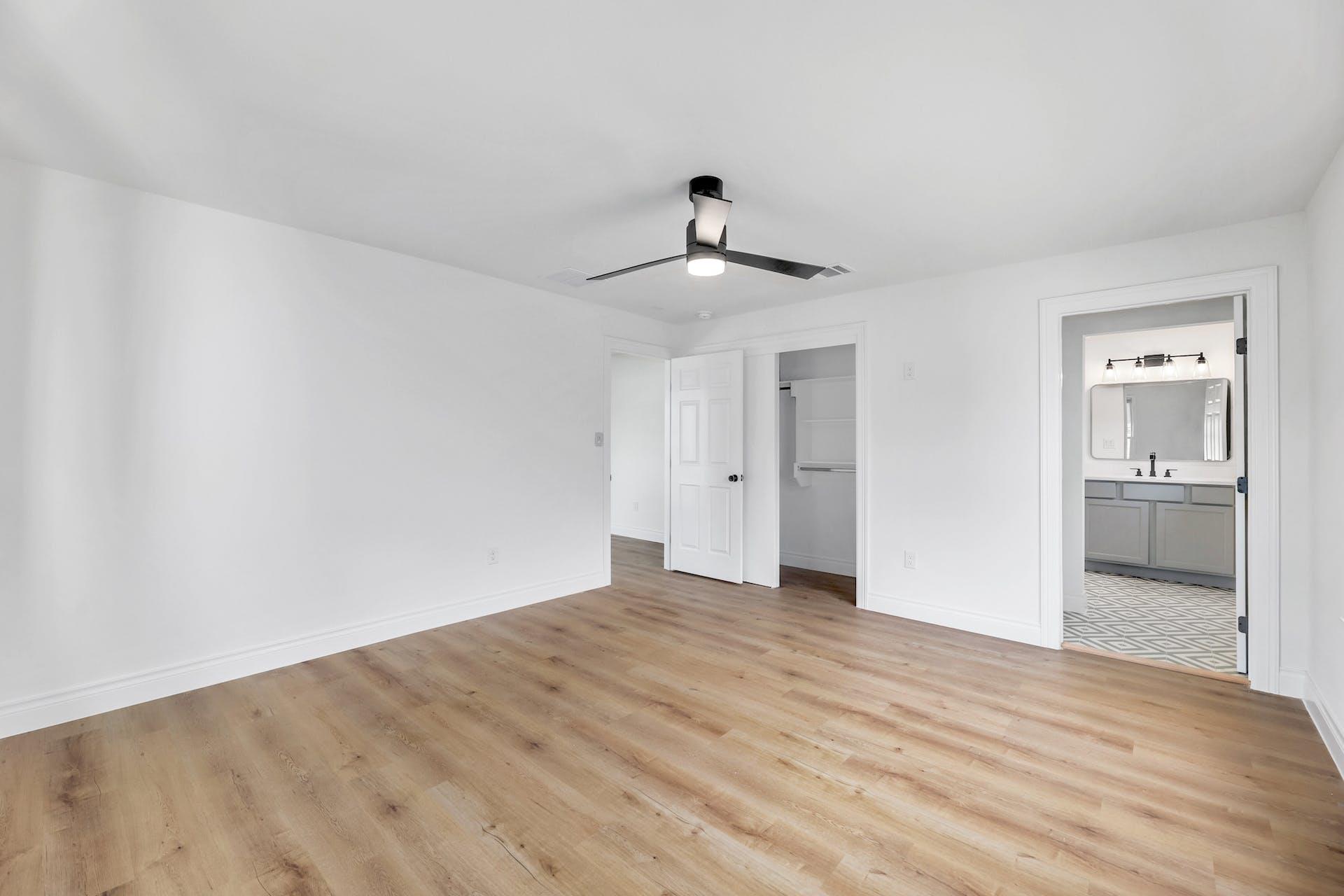 306 W Stassney Ln # 1&2, Austin, TX 78745