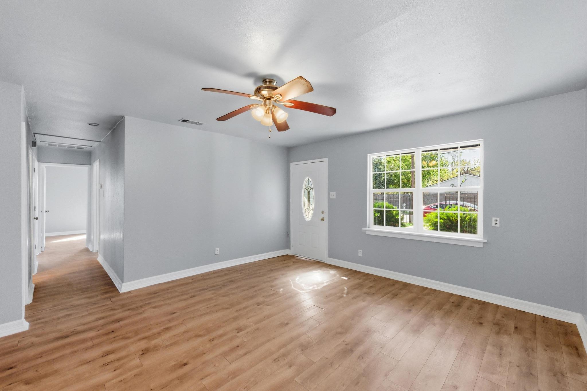 6214 Club Ter, Austin, TX 78741