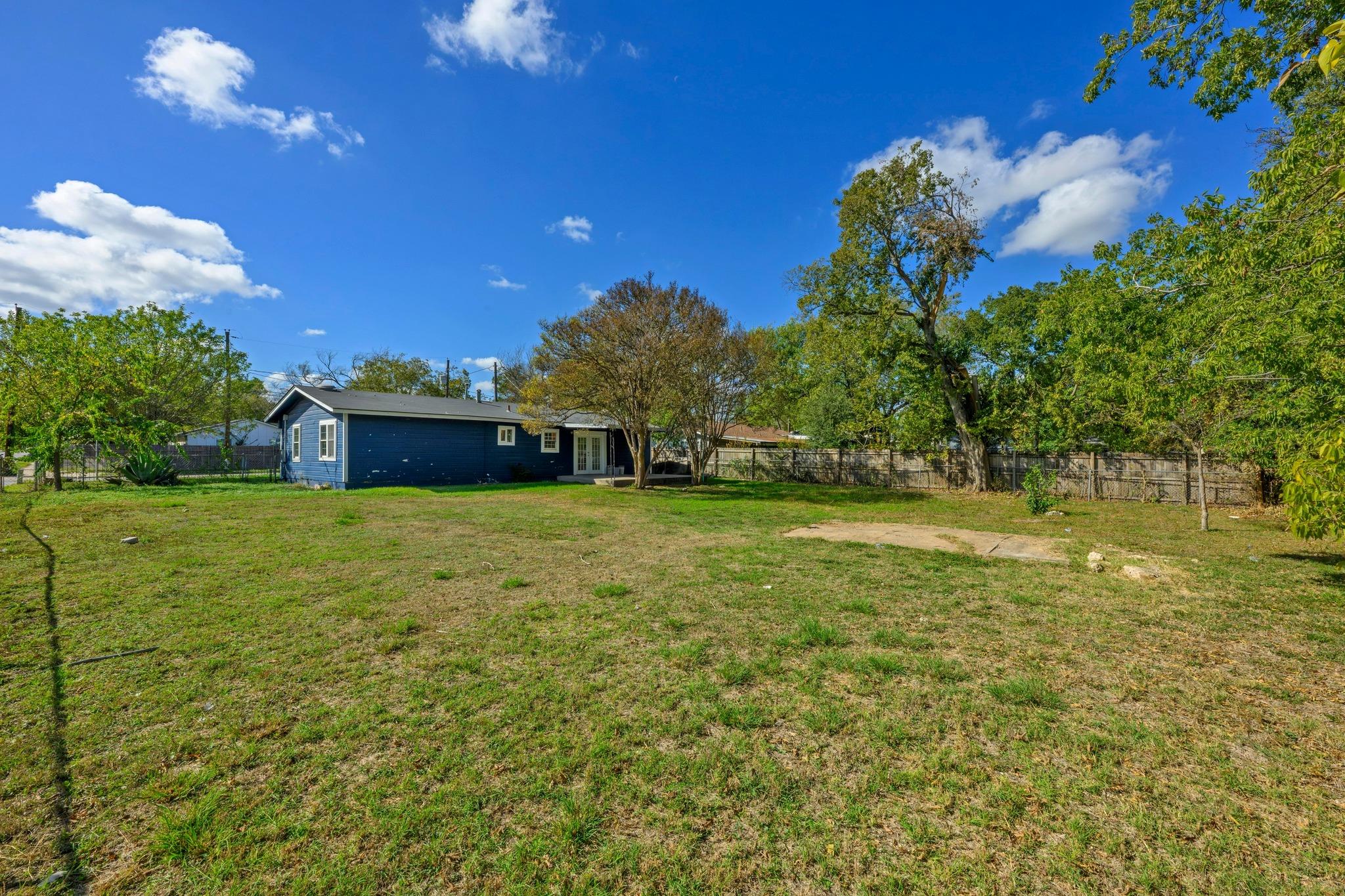 6214 Club Ter, Austin, TX 78741