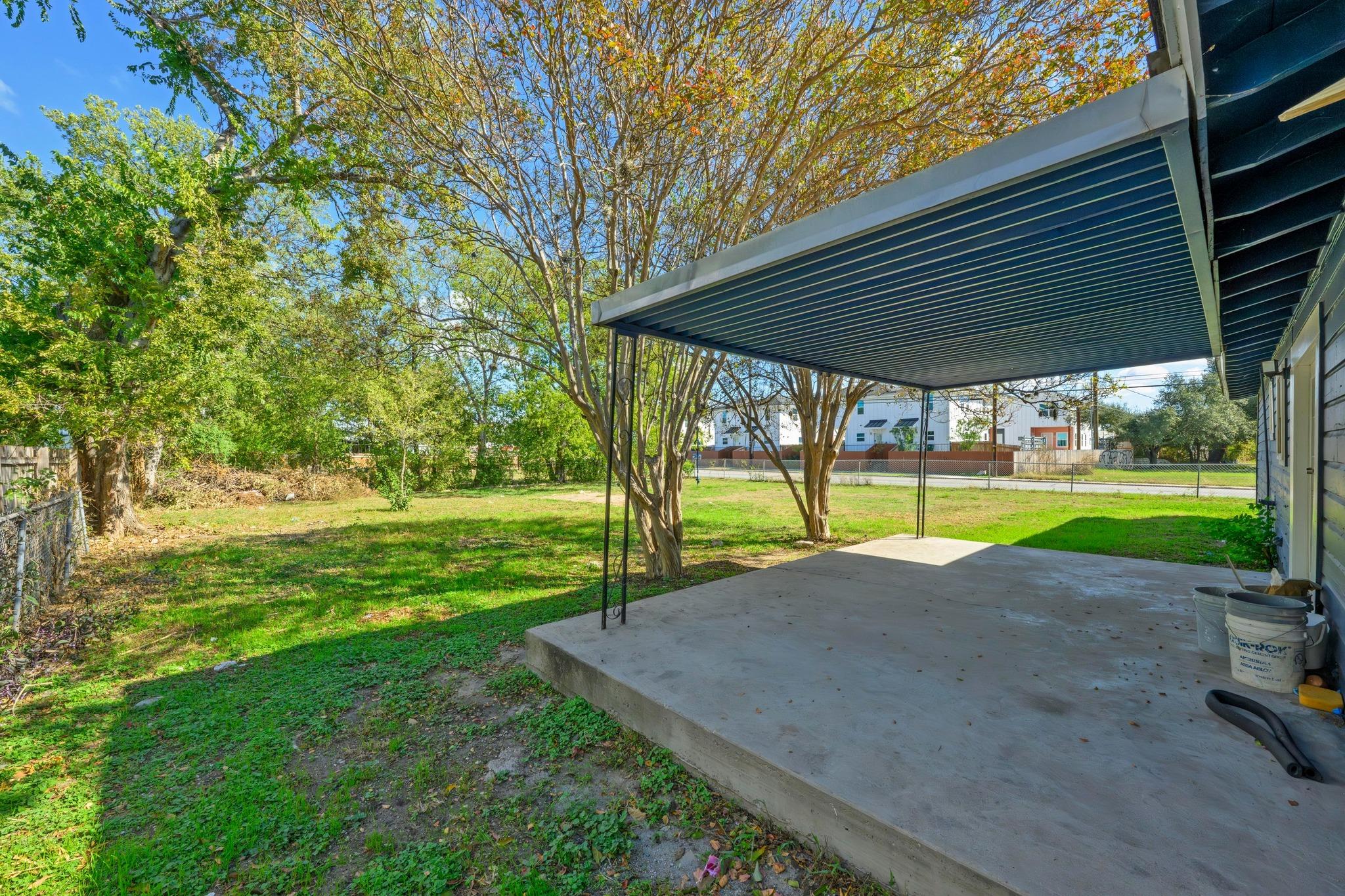 6214 Club Ter, Austin, TX 78741