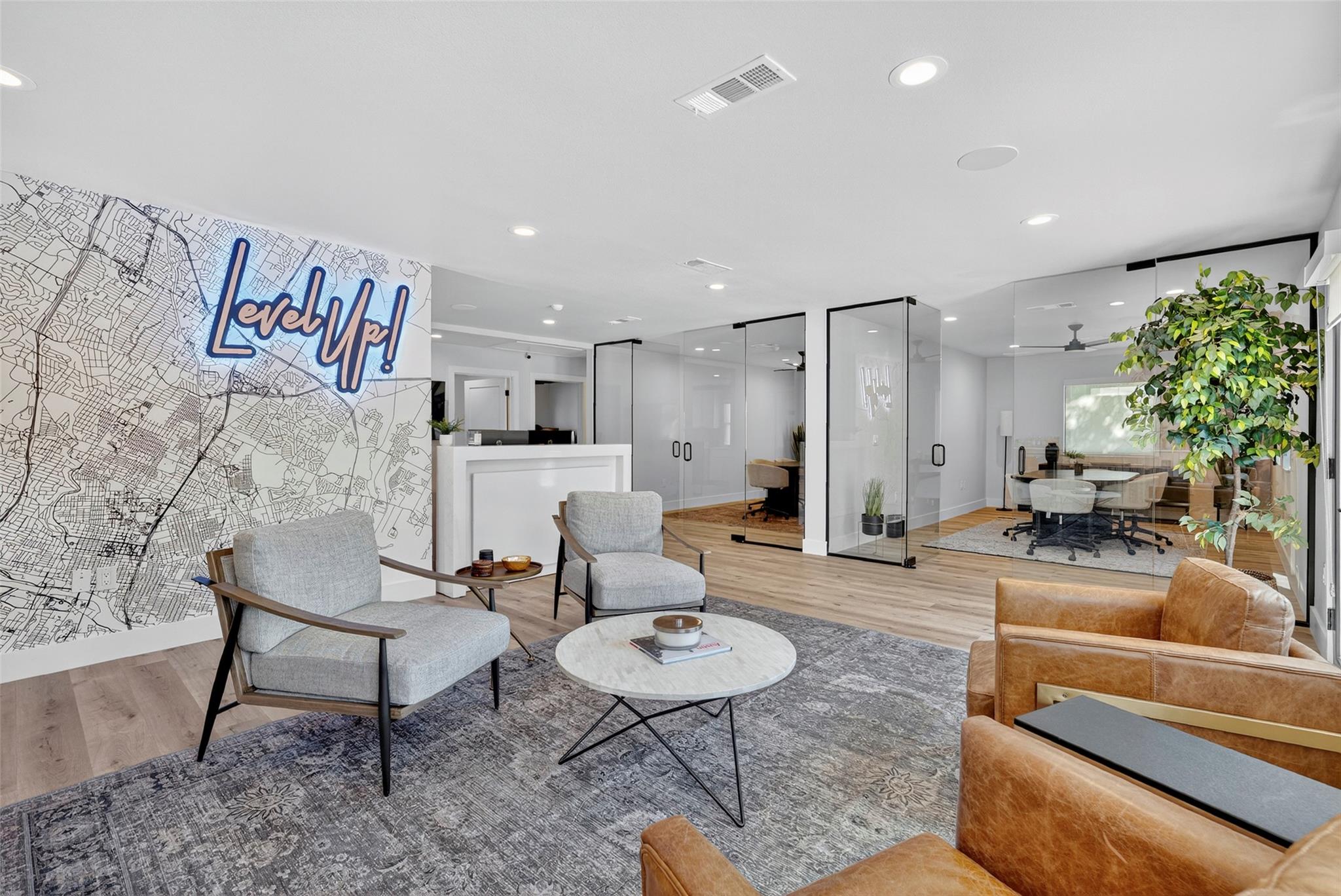 1708 W Koenig Ln W, Austin, TX 78756