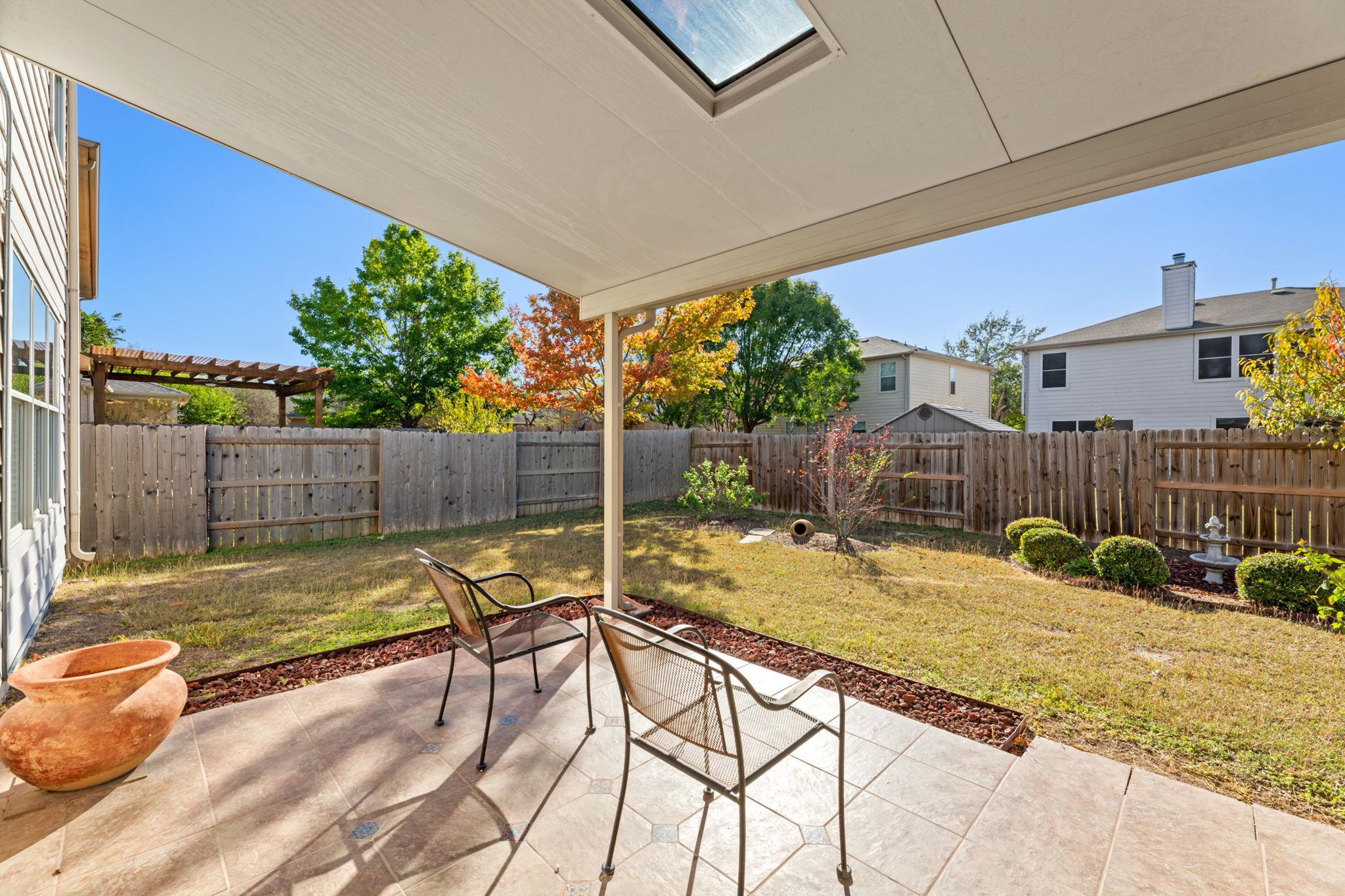 172 Chaparro Dr, Kyle, TX 78640