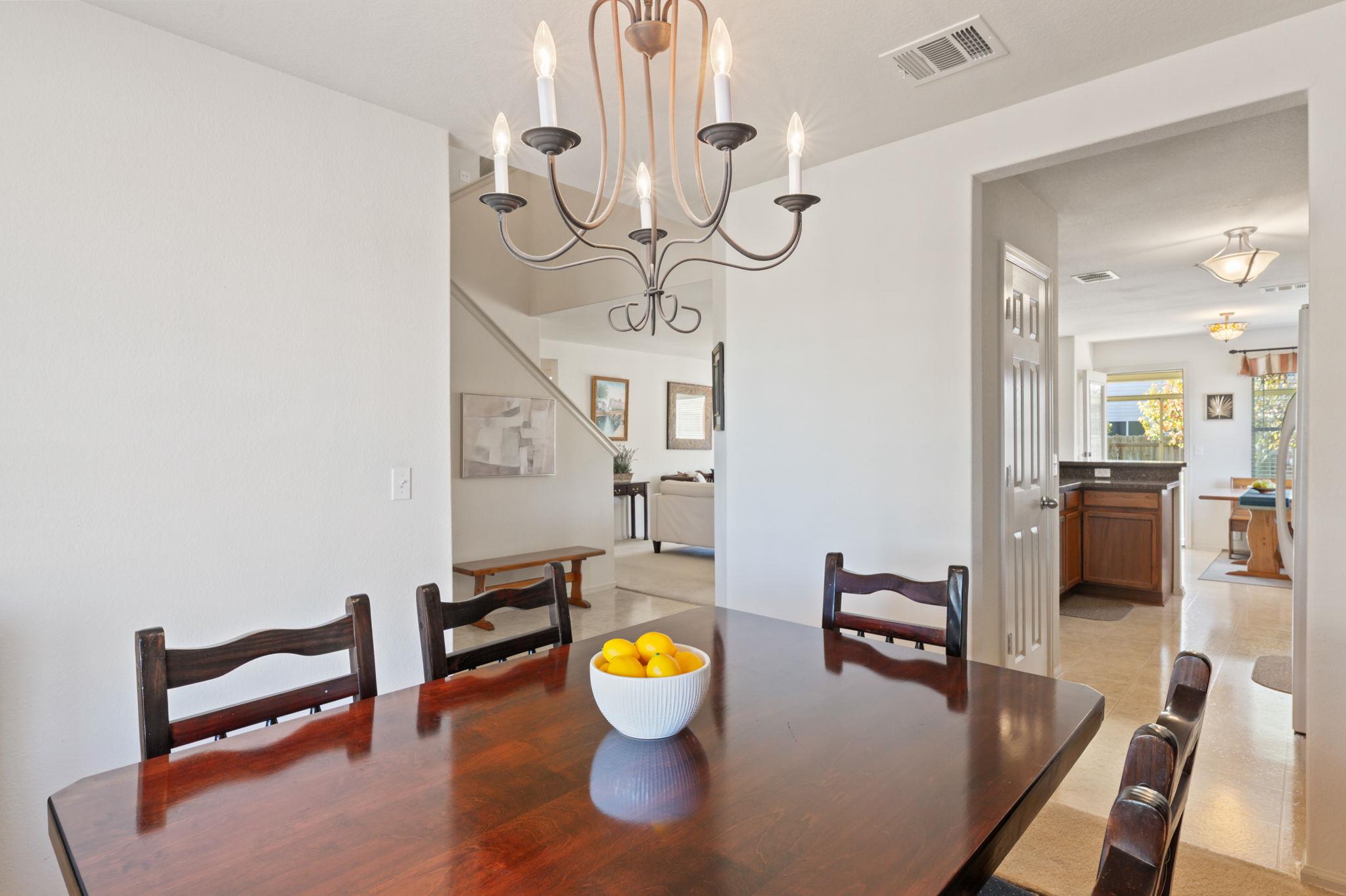 172 Chaparro Dr, Kyle, TX 78640