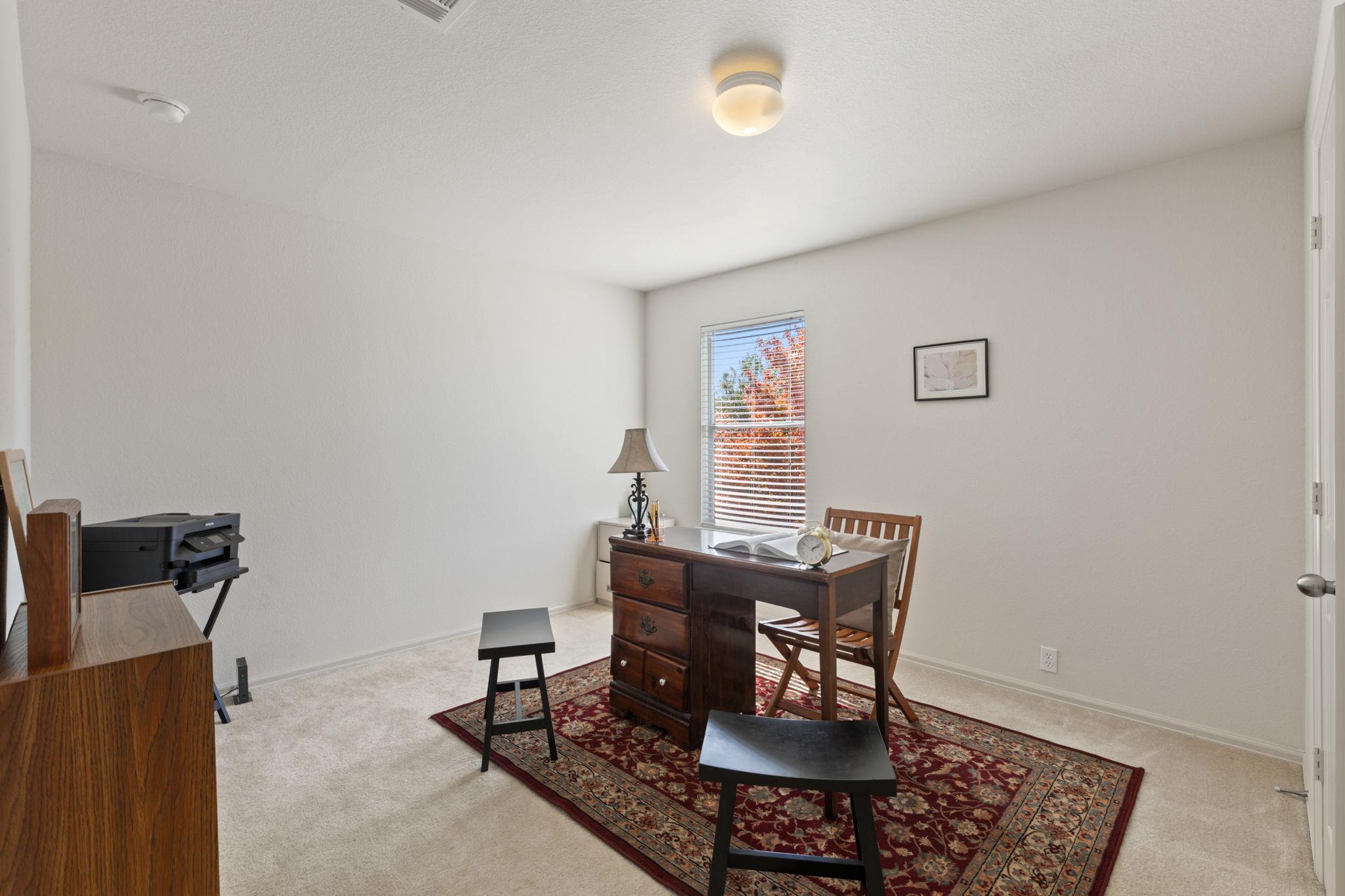 172 Chaparro Dr, Kyle, TX 78640