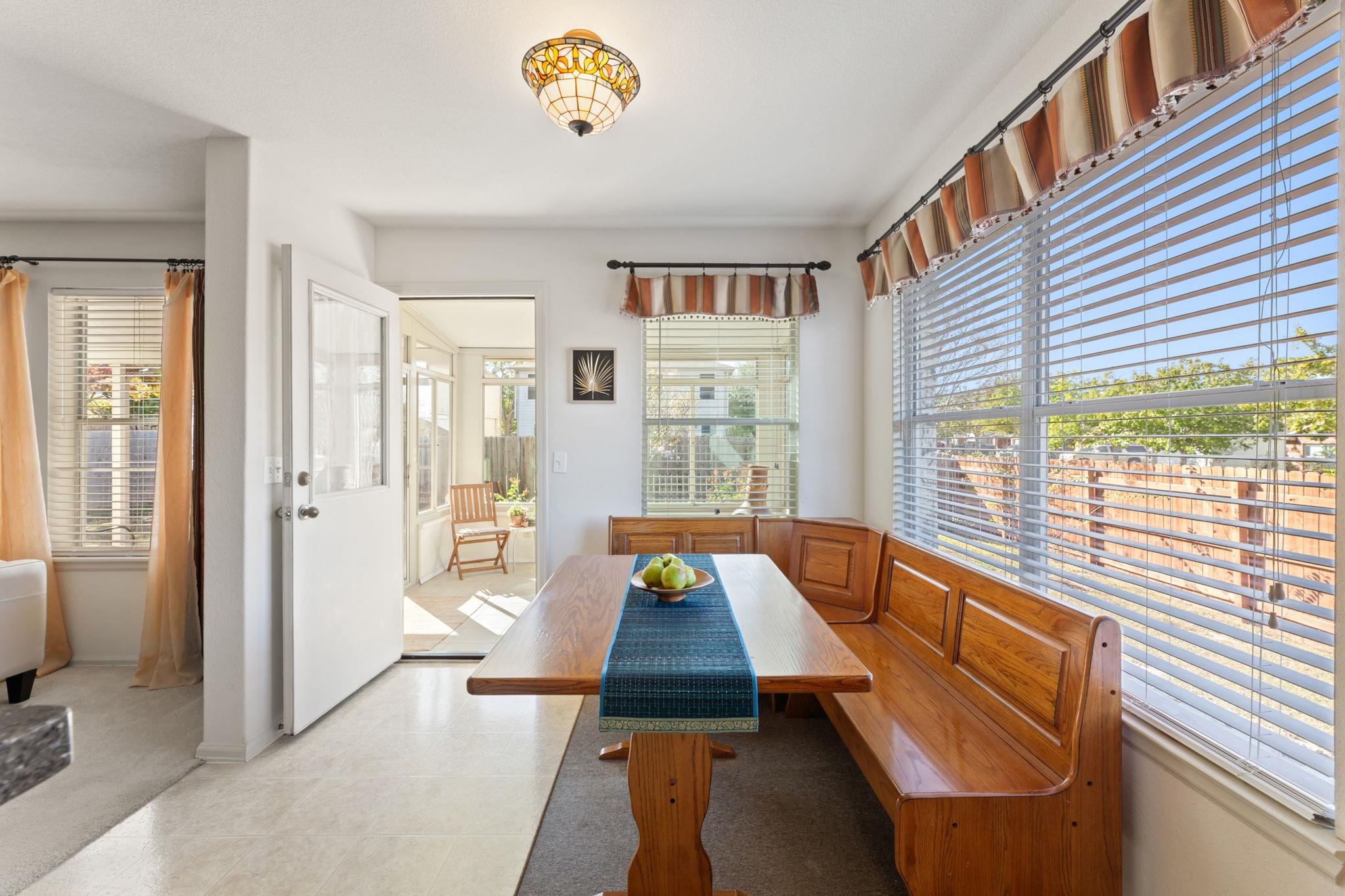 172 Chaparro Dr, Kyle, TX 78640