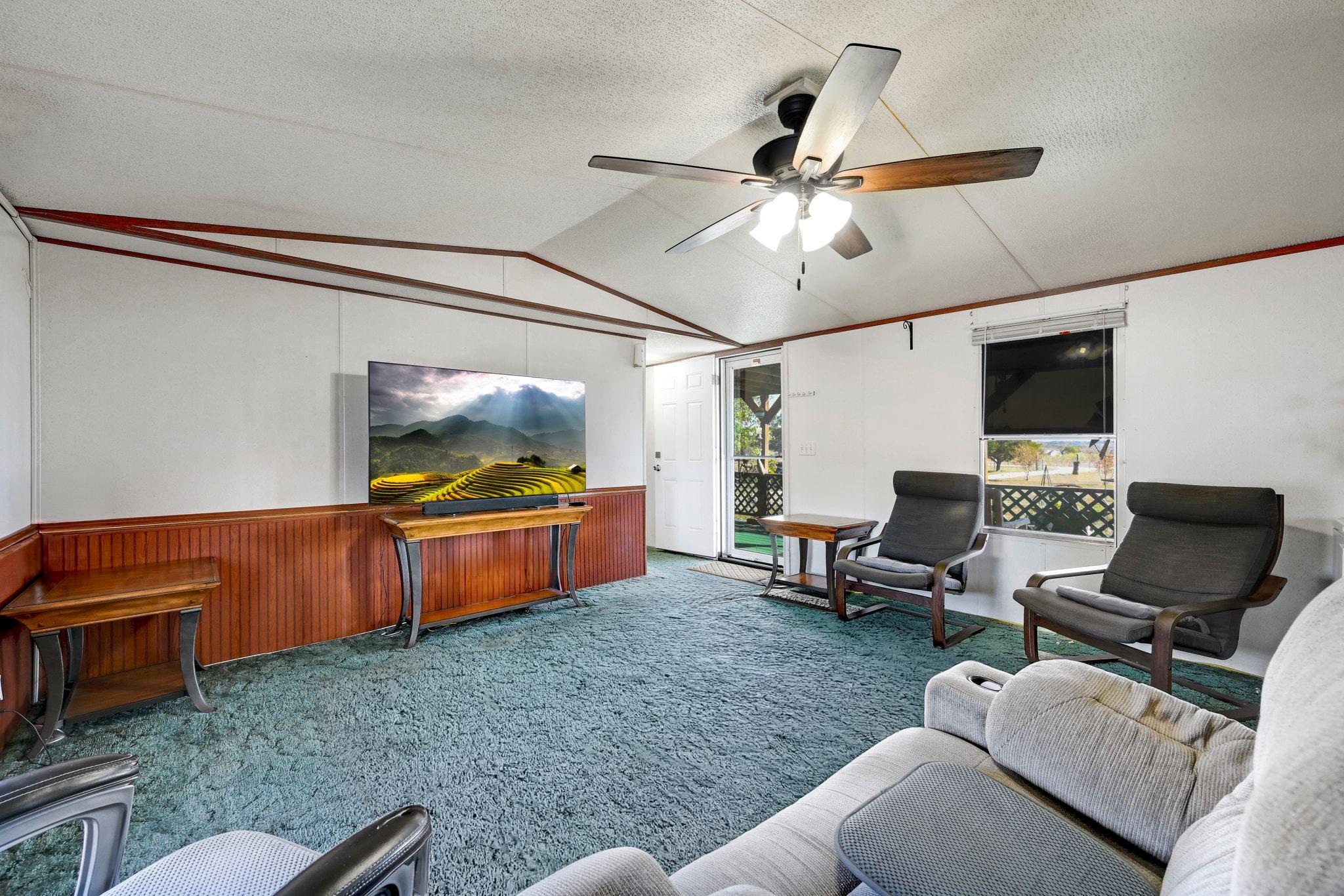 142 Friar Ct, Kyle, TX 78640