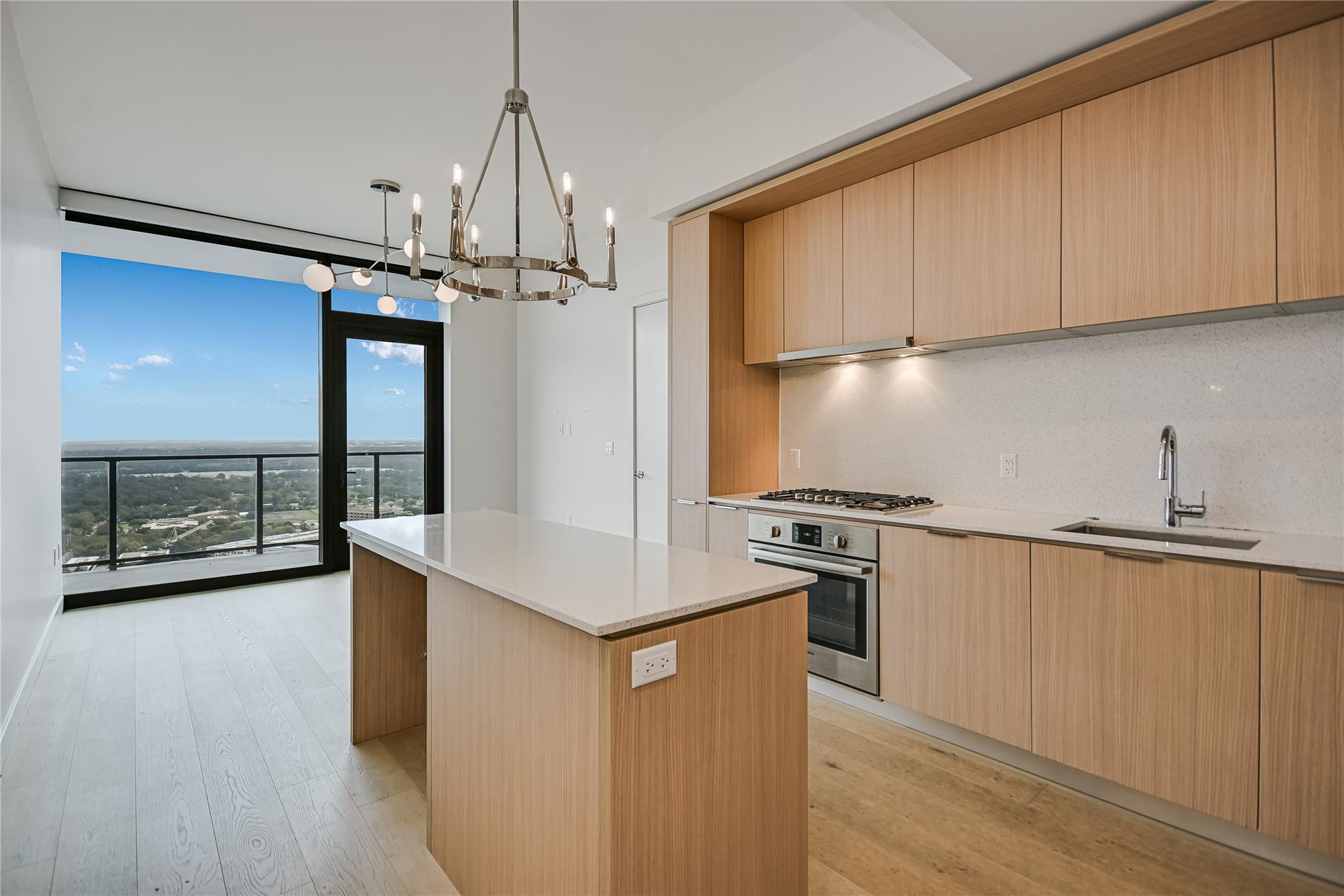 44 East Ave # 3206, Austin, TX 78701